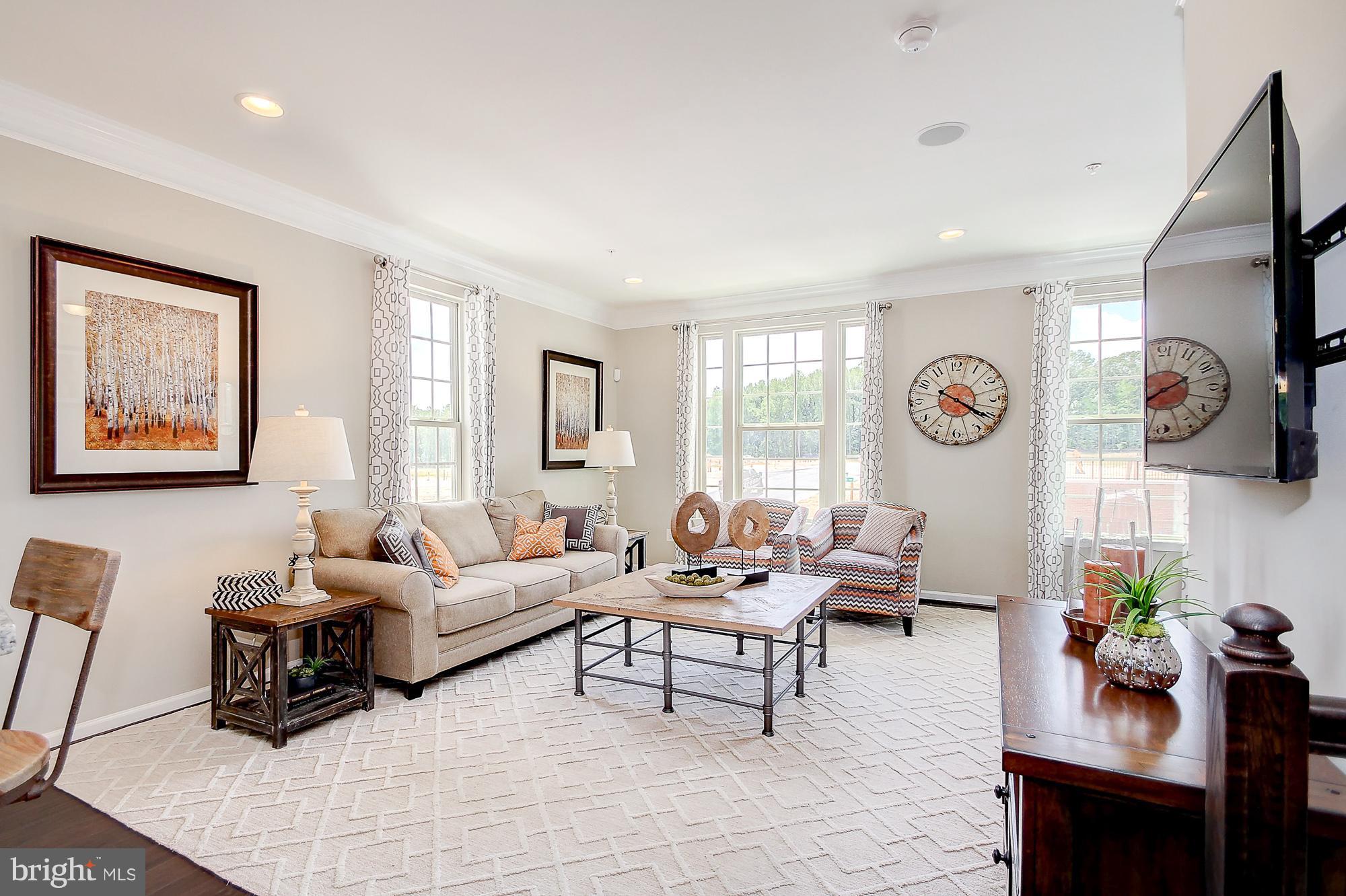 HIGHGATE VILLAGE - Residential