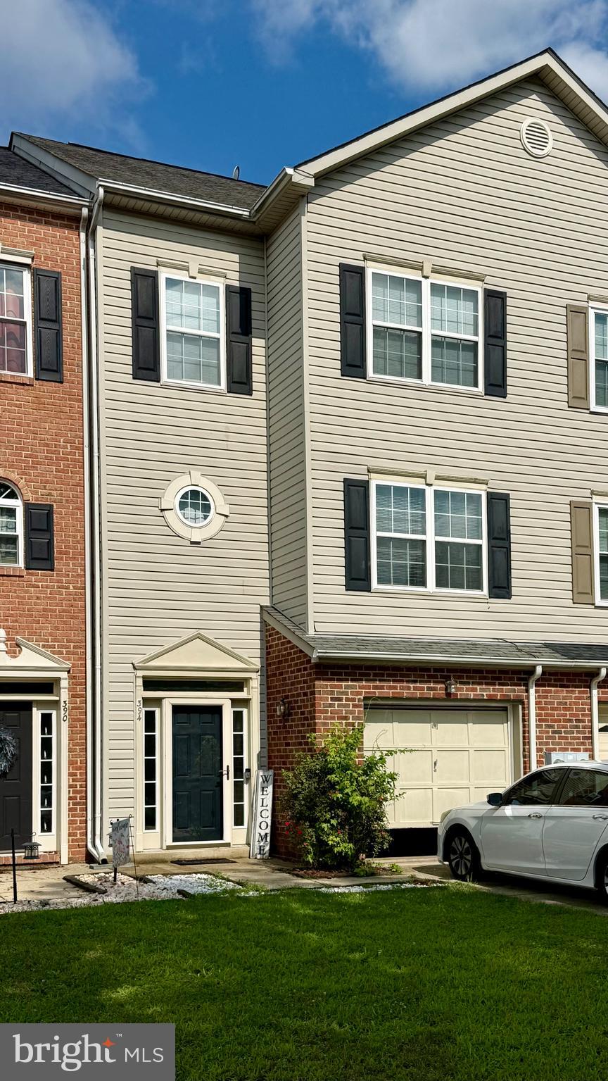 394 CAMBRIDGE PLACE