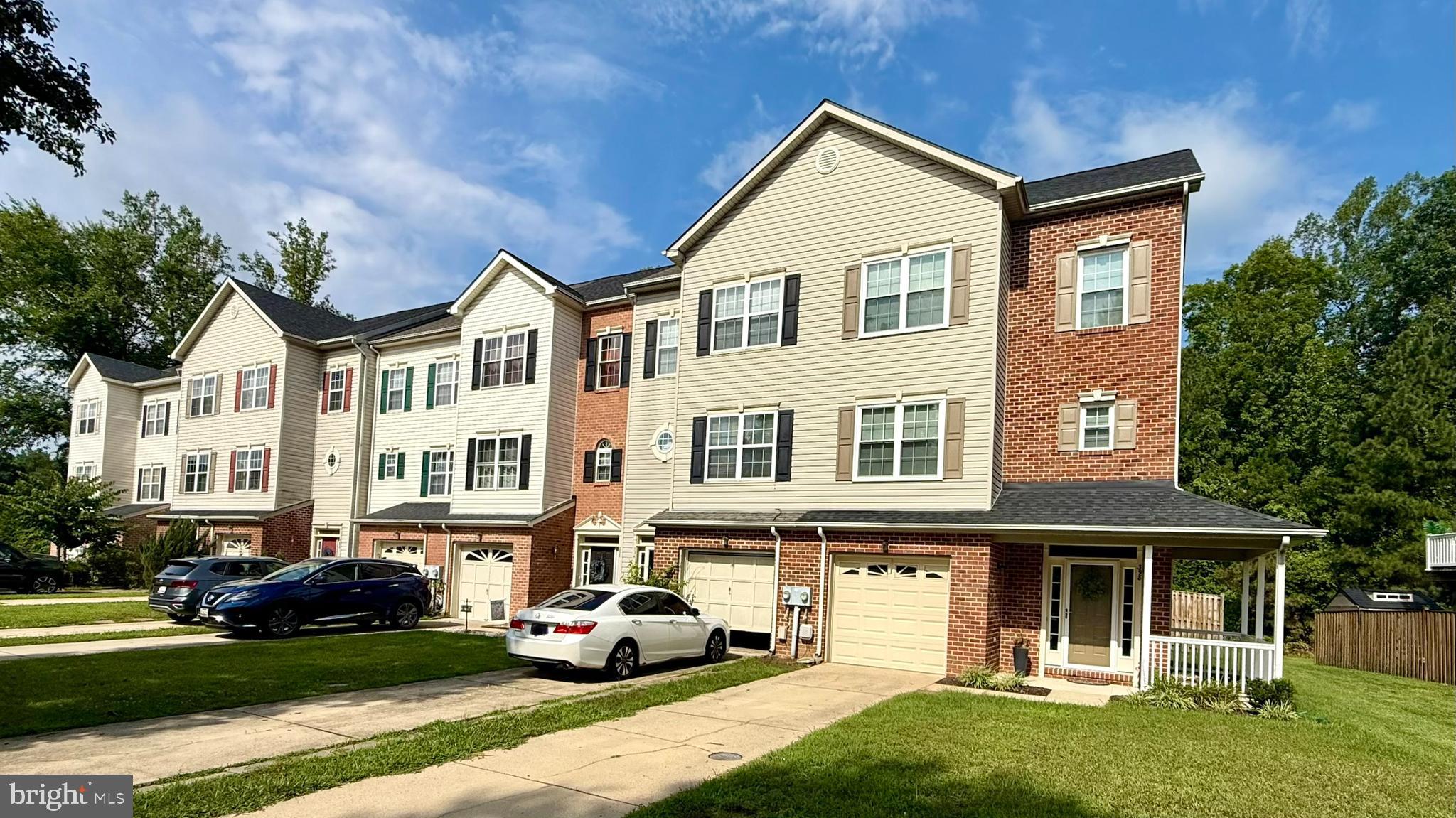 394 CAMBRIDGE PLACE