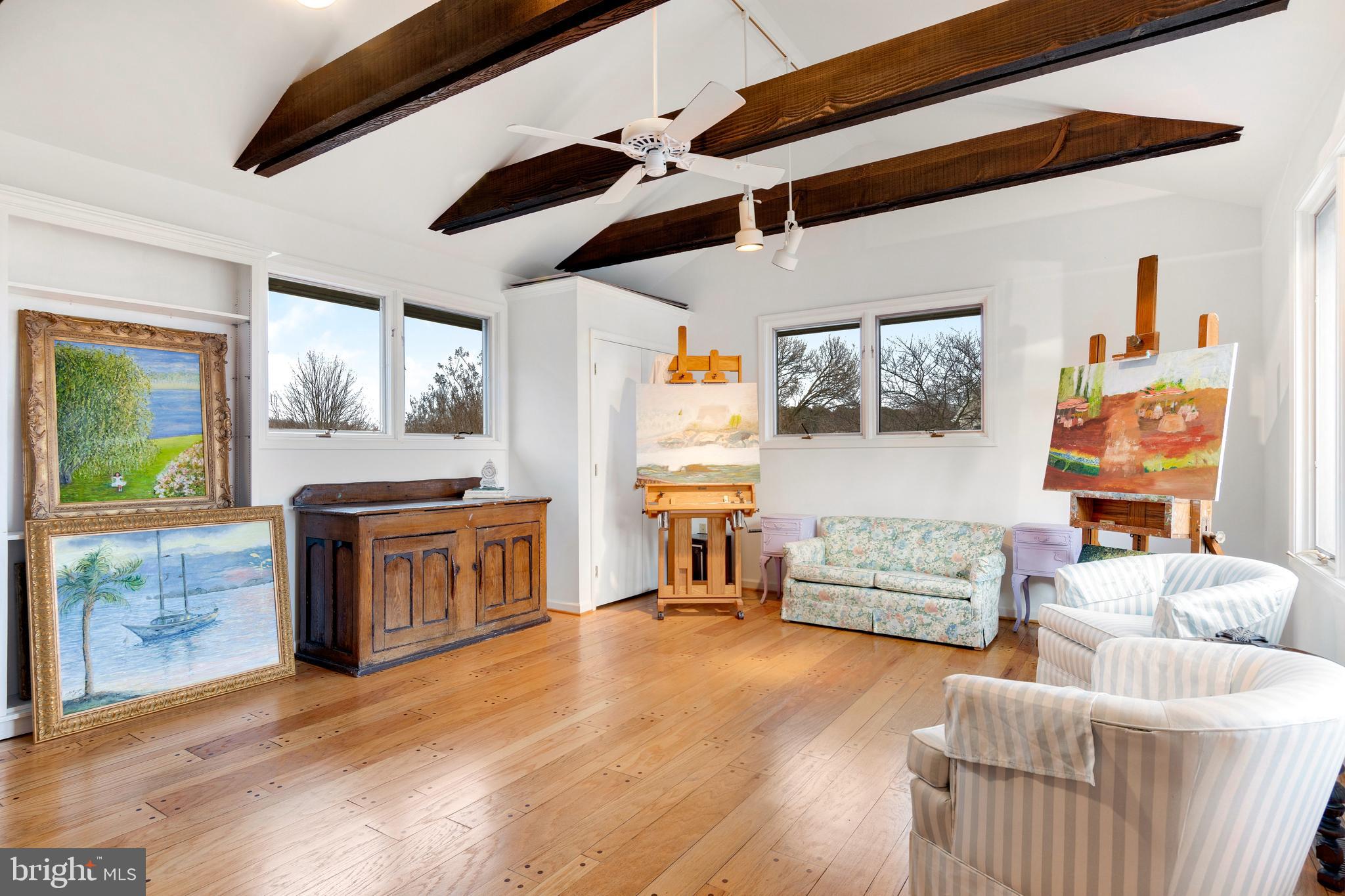 COVE CREEK CLUB - Residential