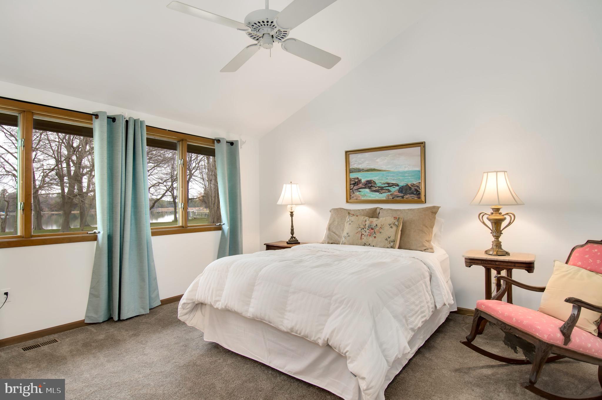 COVE CREEK CLUB - Residential