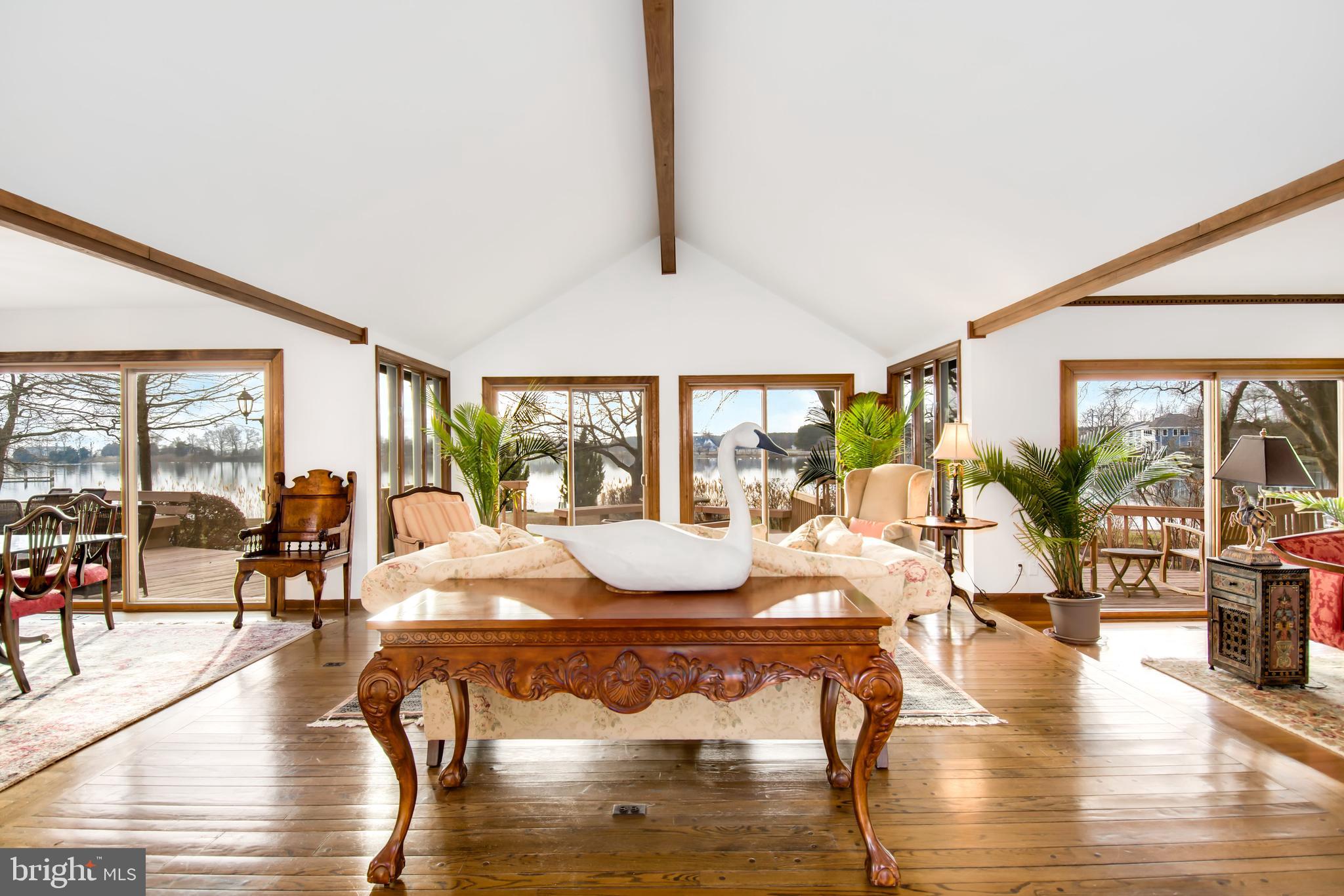 COVE CREEK CLUB - Residential