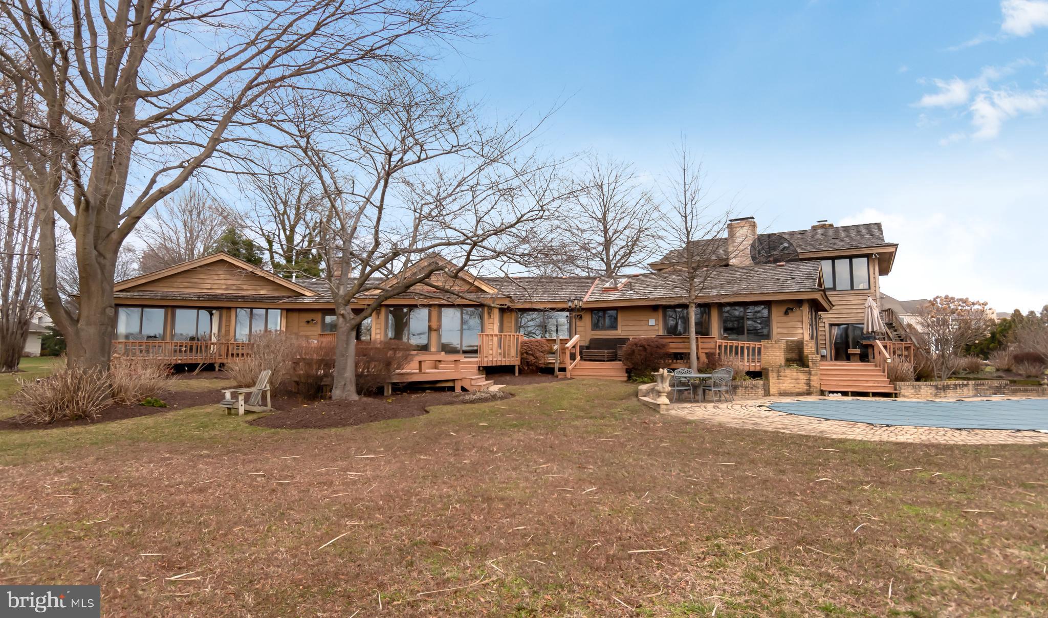 COVE CREEK CLUB - Residential