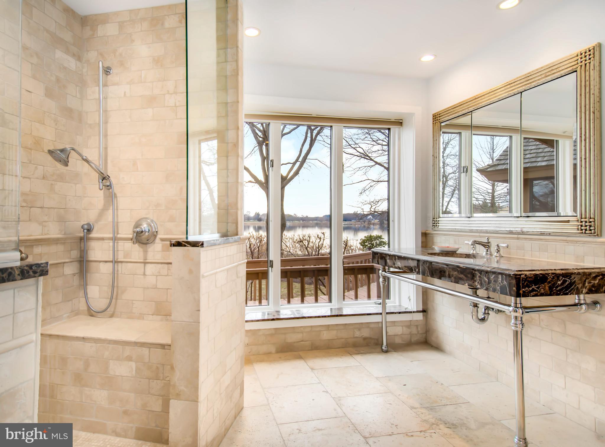 COVE CREEK CLUB - Residential