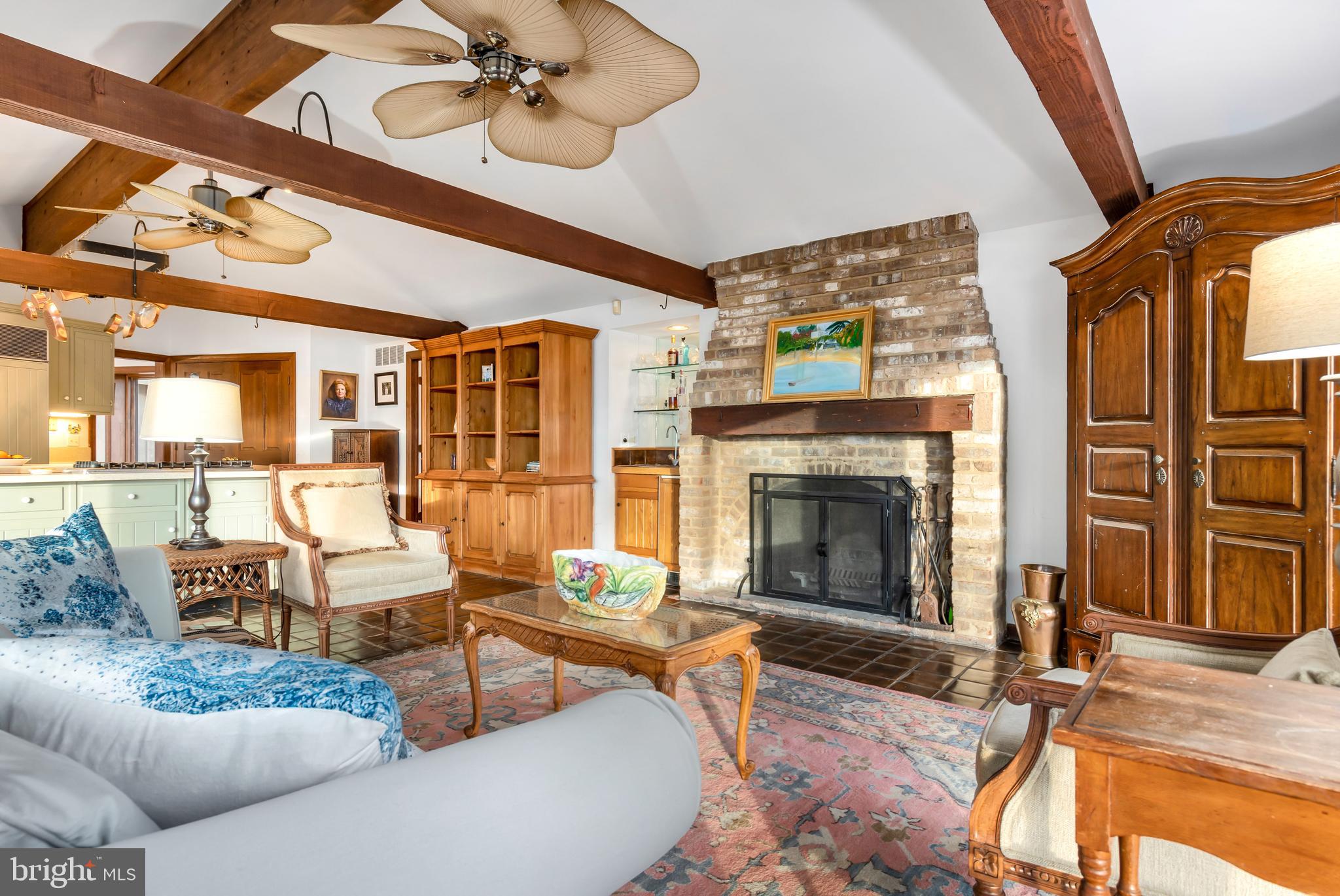 COVE CREEK CLUB - Residential