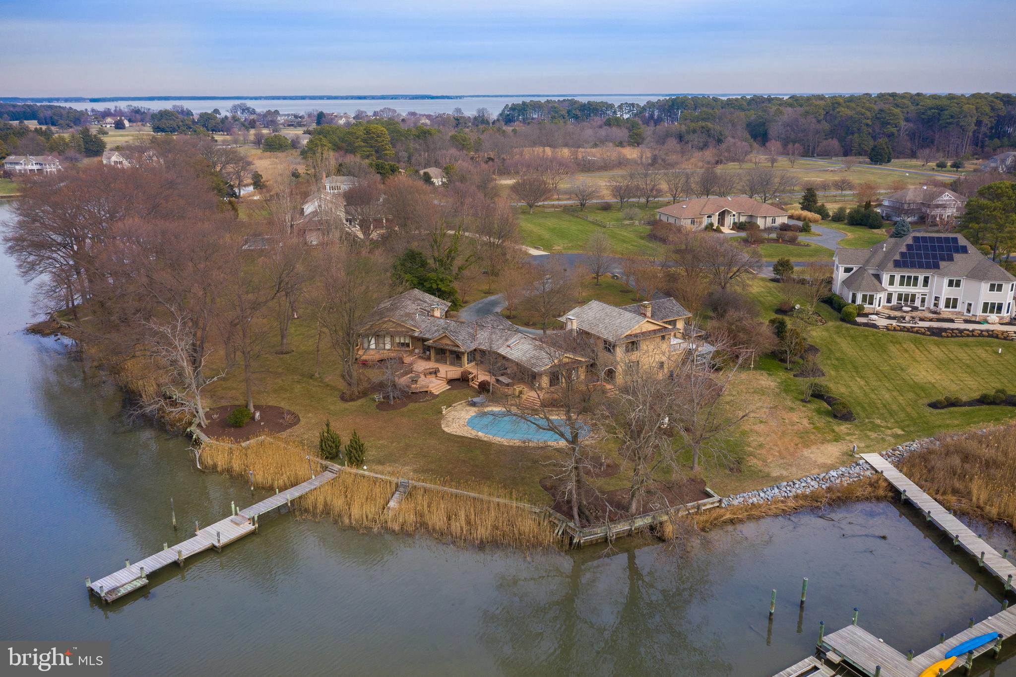 COVE CREEK CLUB - Residential