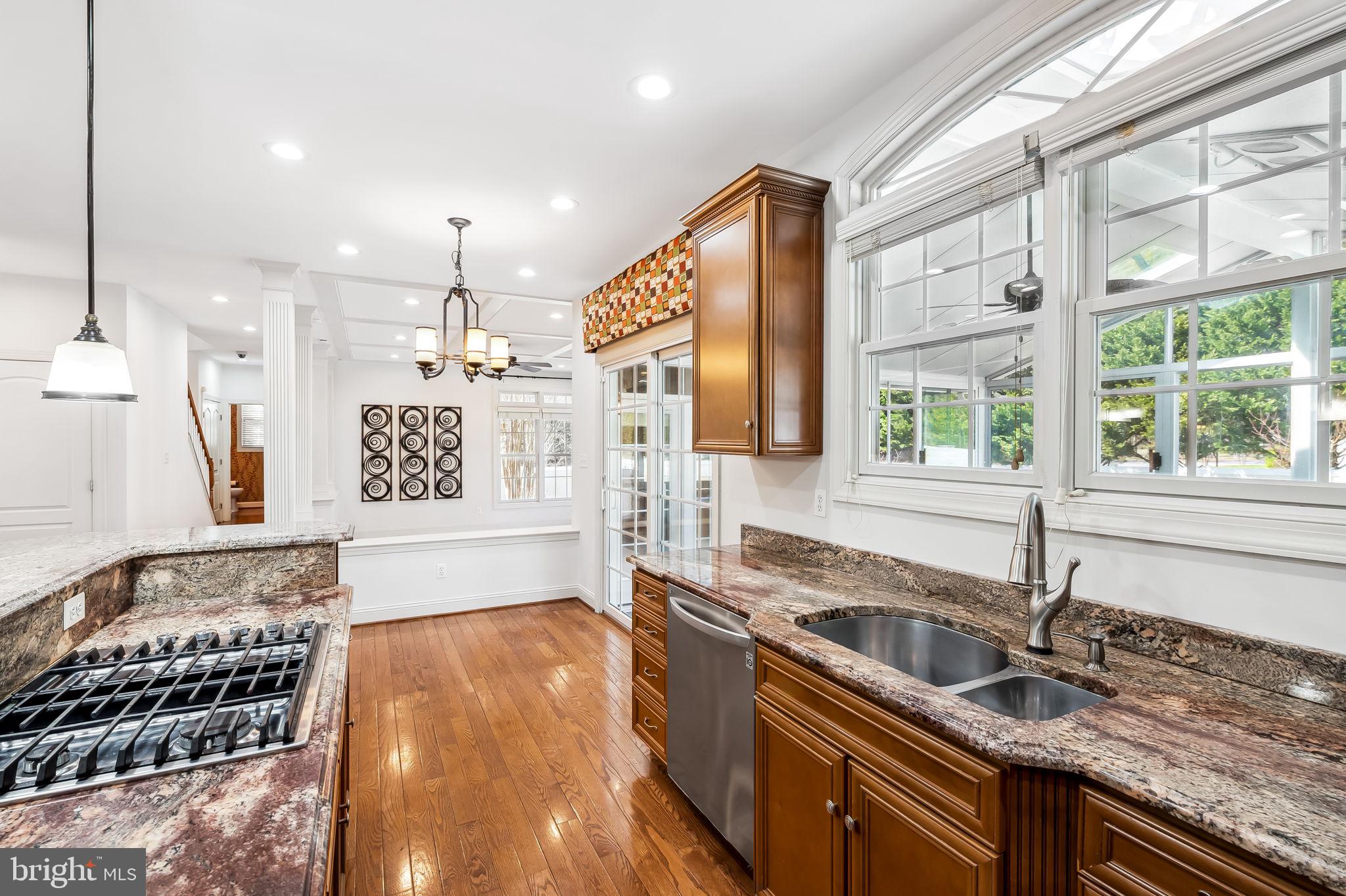 CANTERBURY CROSSING - Residential