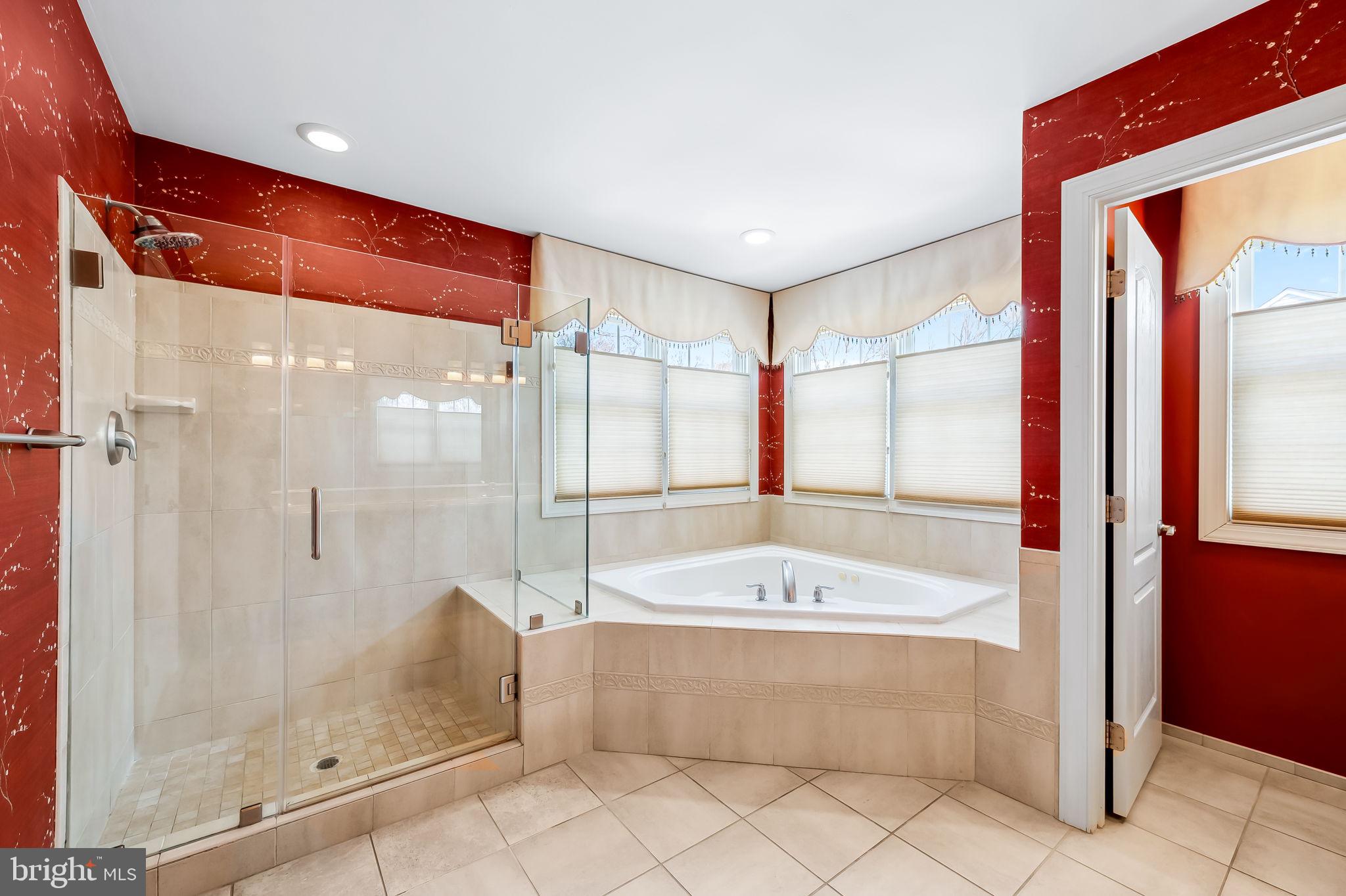 CANTERBURY CROSSING - Residential