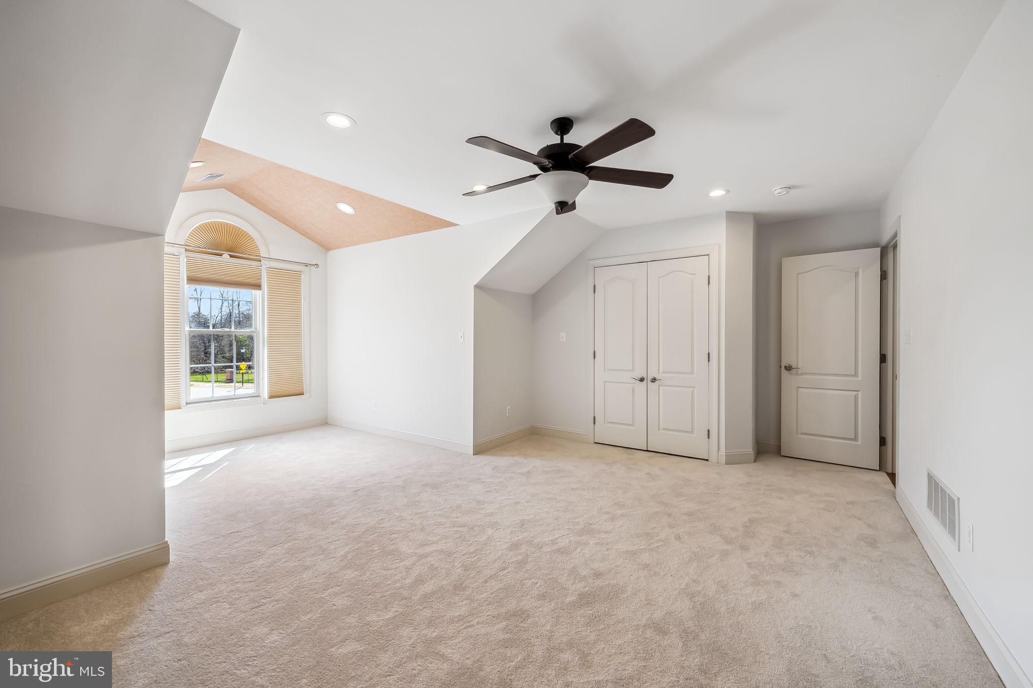 CANTERBURY CROSSING - Residential