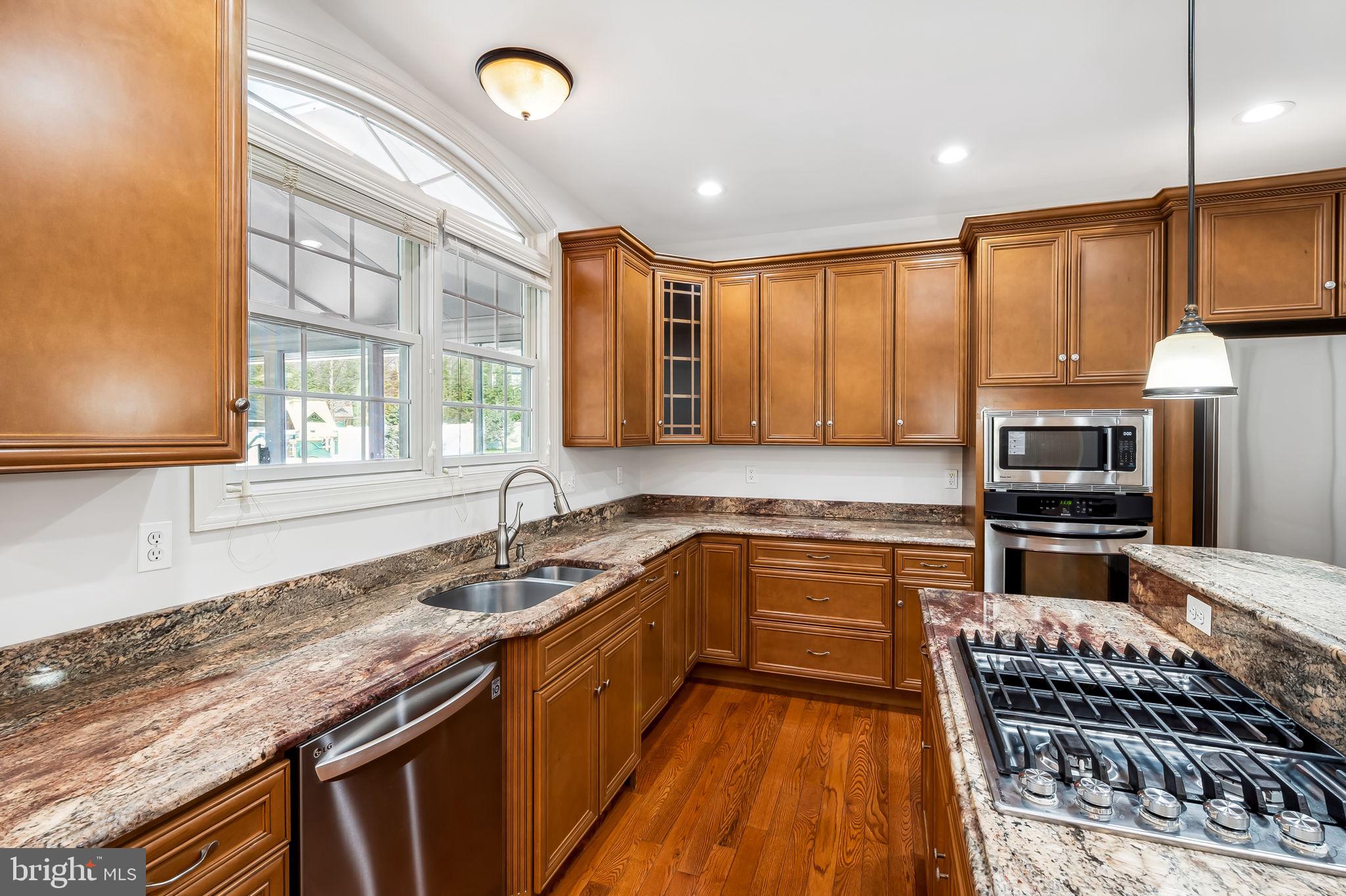 CANTERBURY CROSSING - Residential