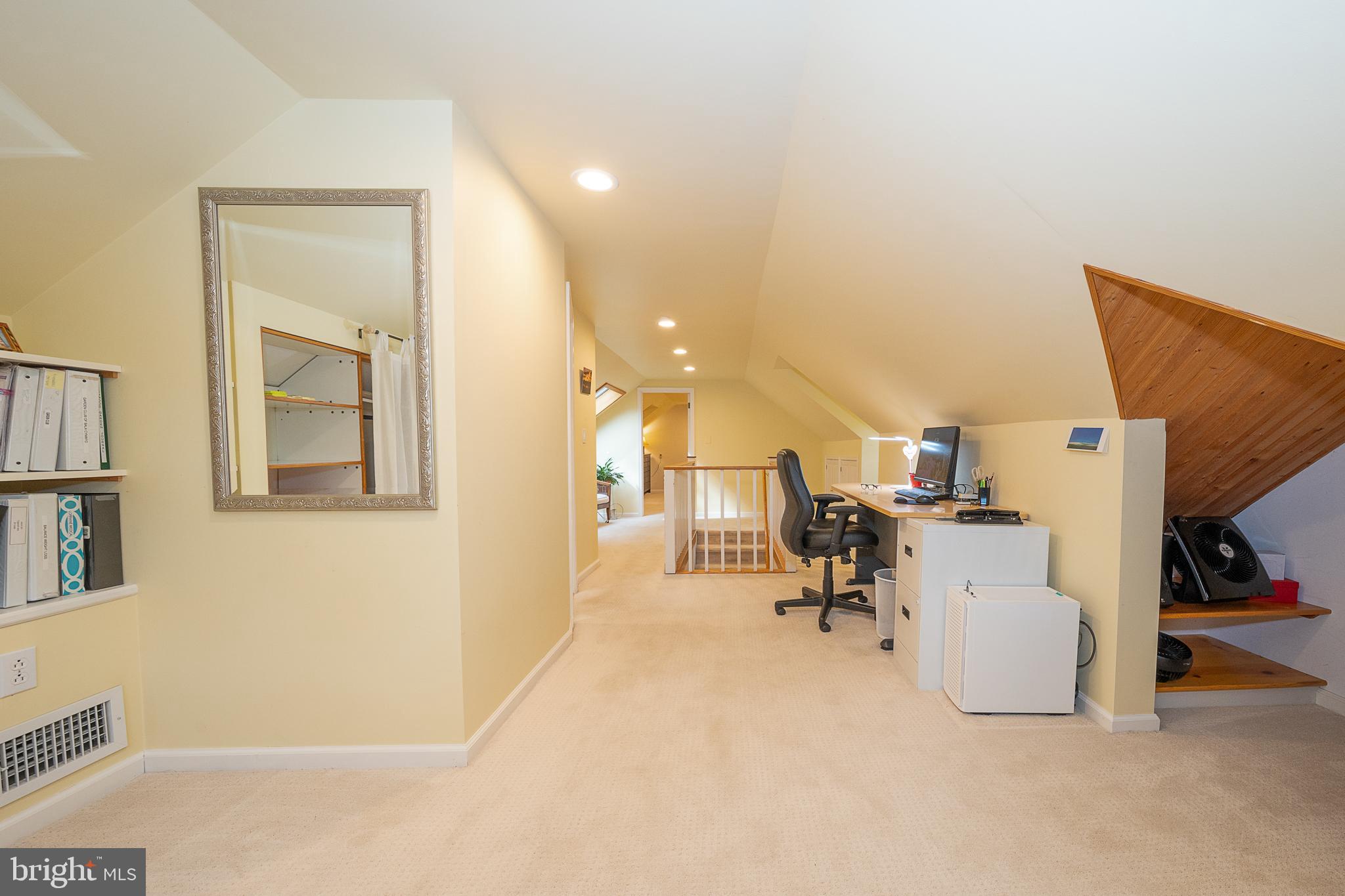 BEECHWOOD - Residential