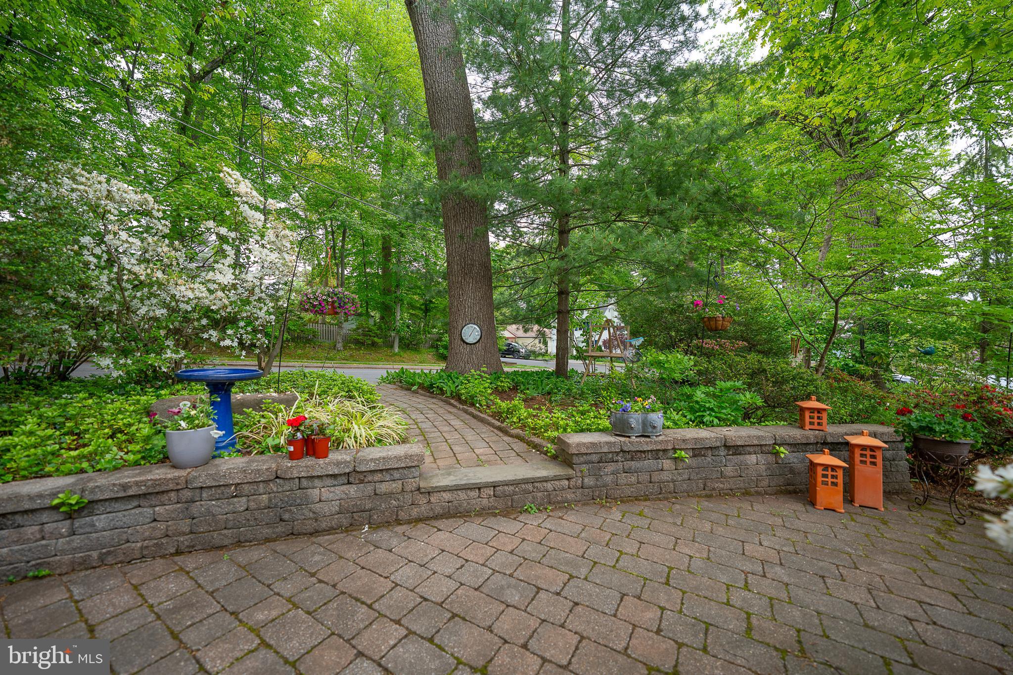 BEECHWOOD - Residential
