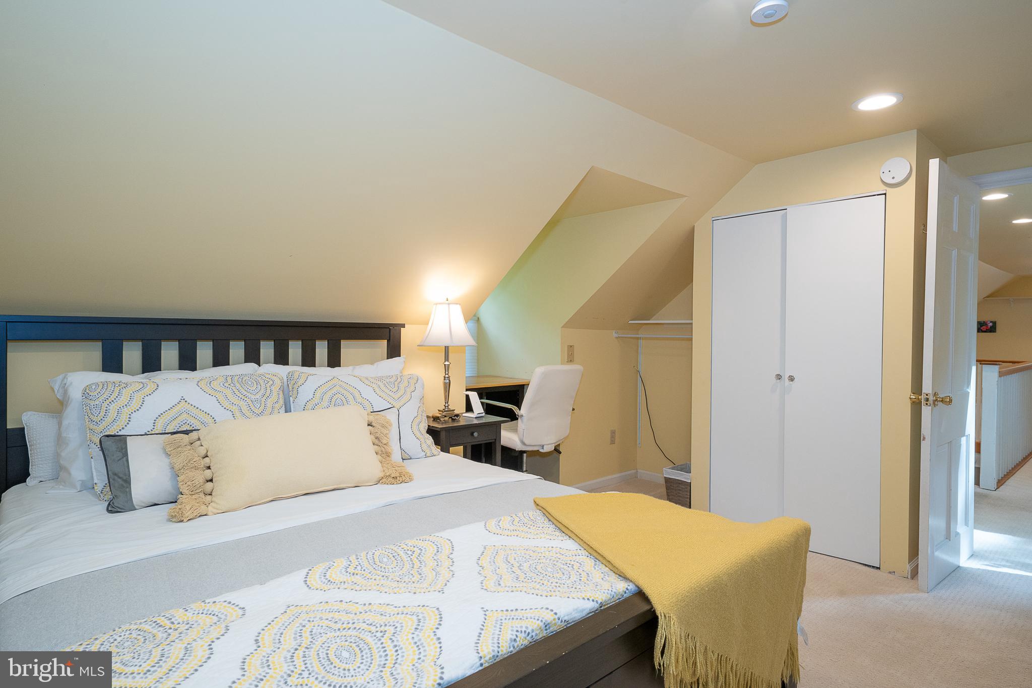 BEECHWOOD - Residential