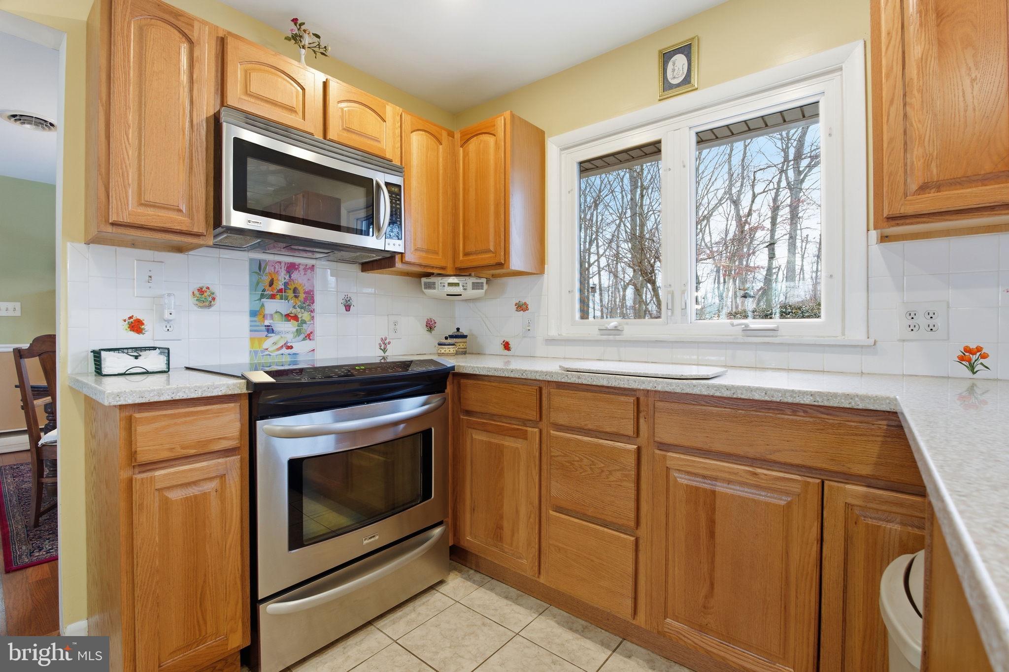 CHAPEL HILLS - Residential