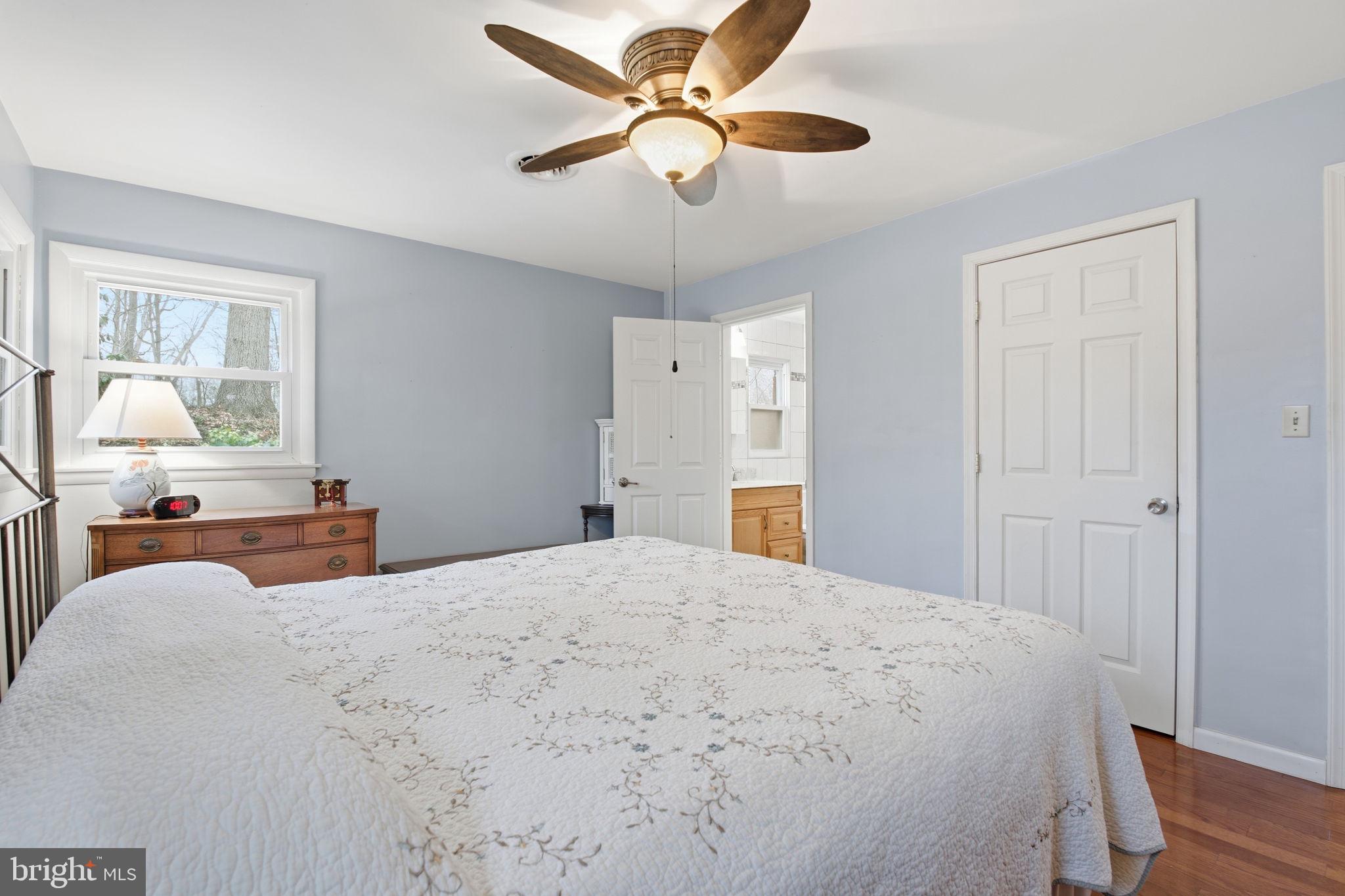 CHAPEL HILLS - Residential