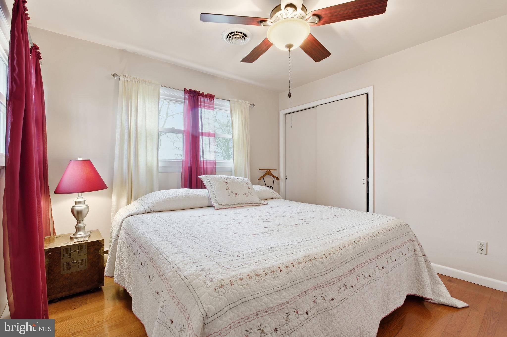 CHAPEL HILLS - Residential