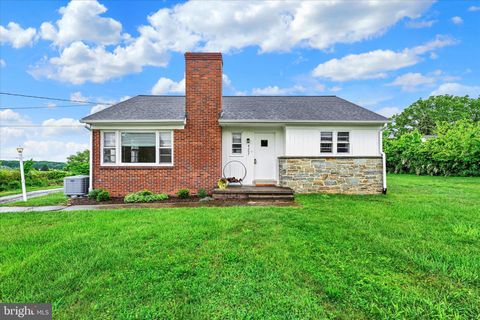 4207 UPPER BECKLEYSVILLE ROAD HAMPSTEAD MD 21074