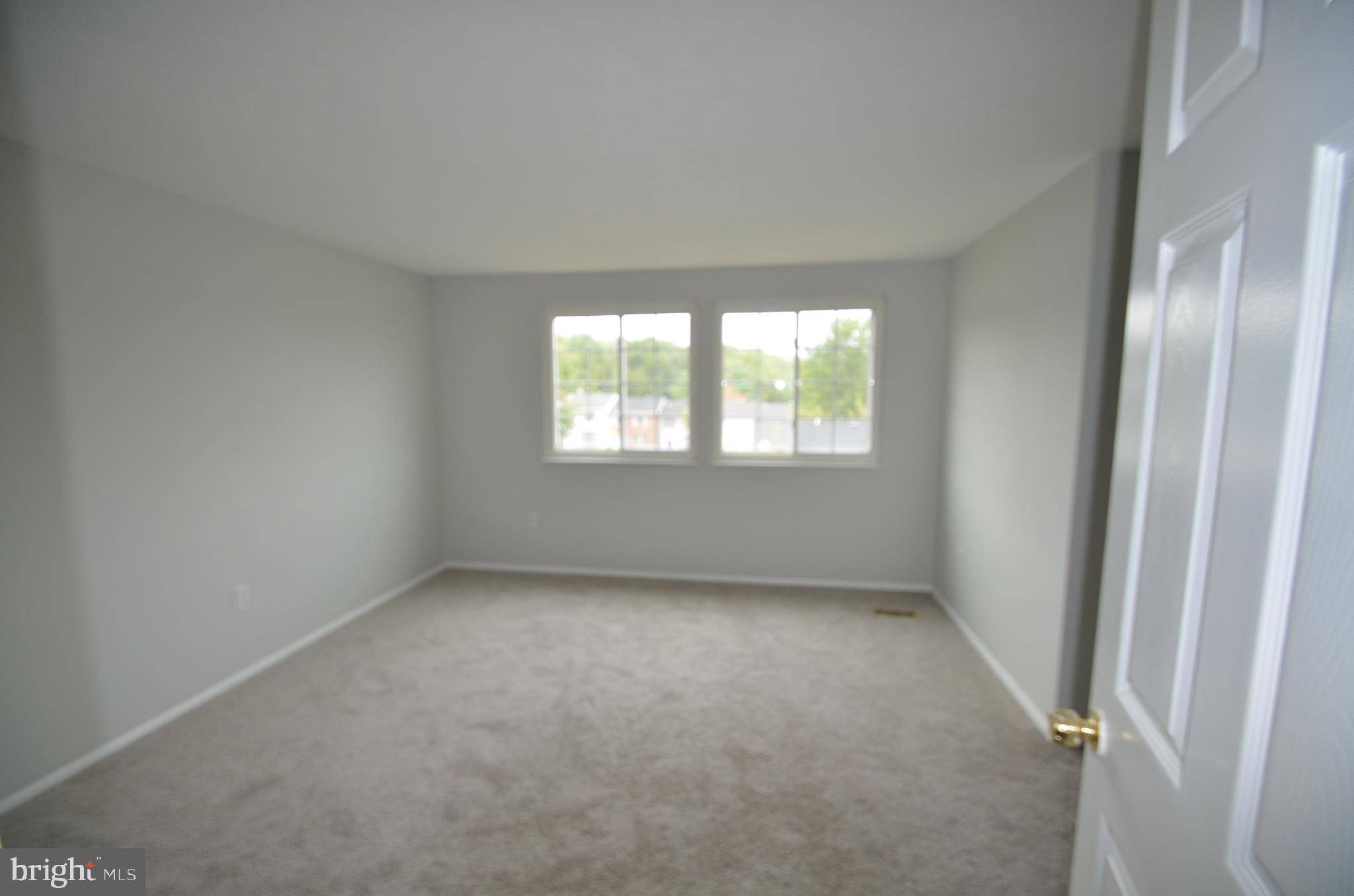 DAMASCUS VALLEY PARK - Residential