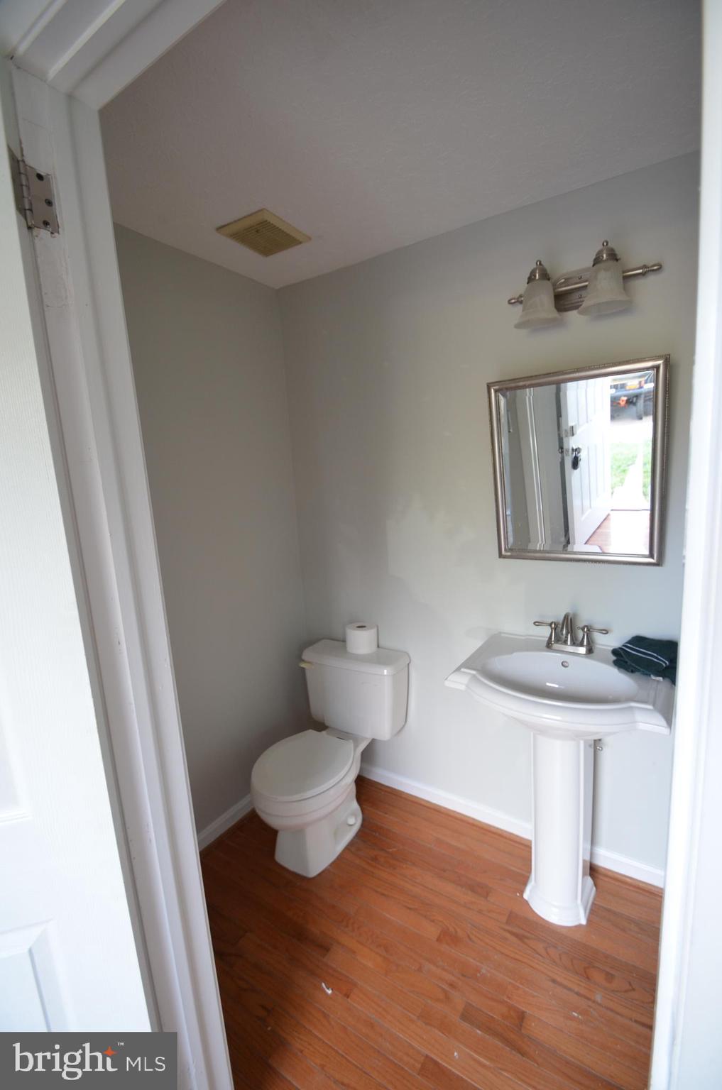 DAMASCUS VALLEY PARK - Residential