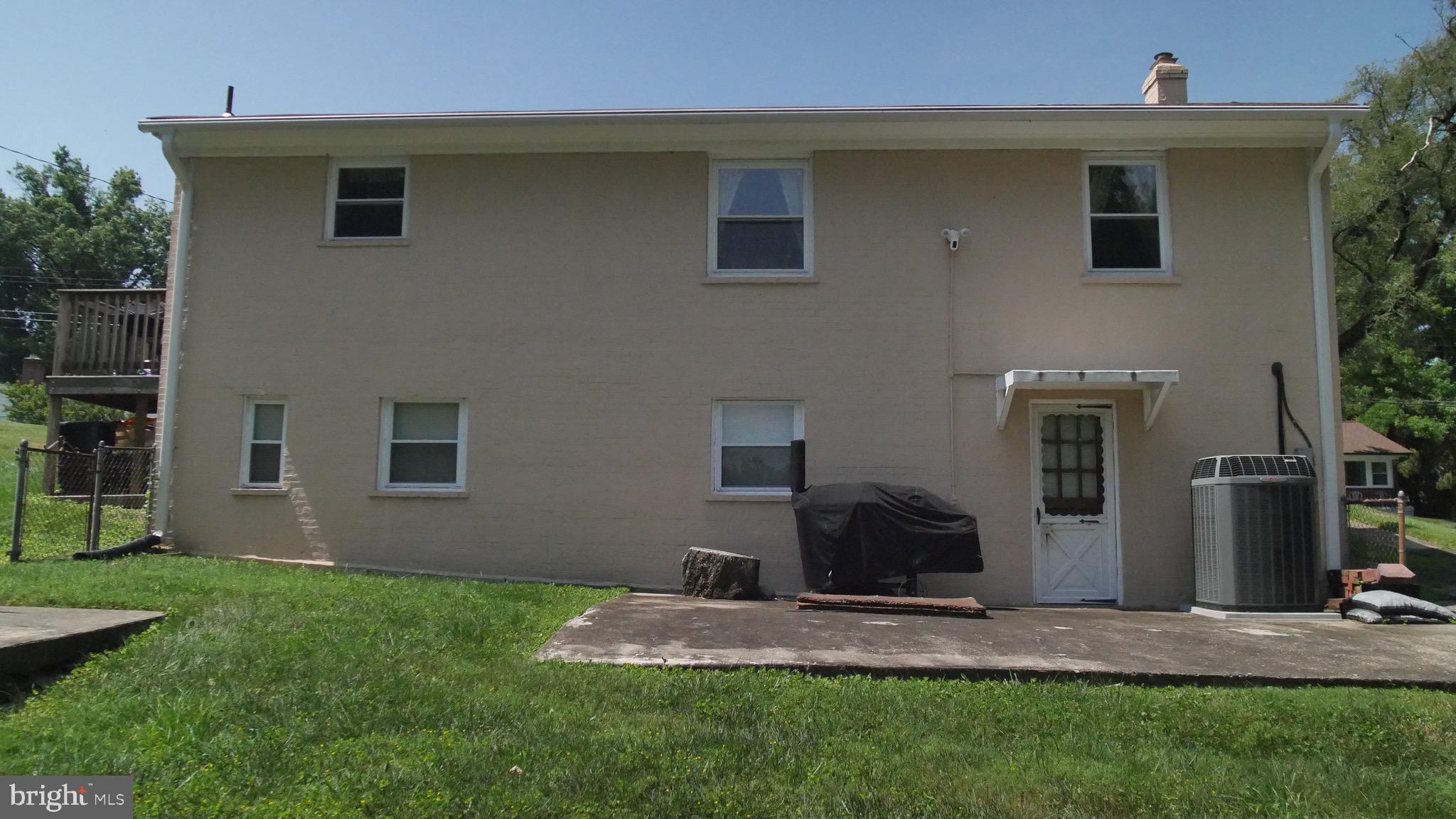 HILLCREST ESTATES - Residential