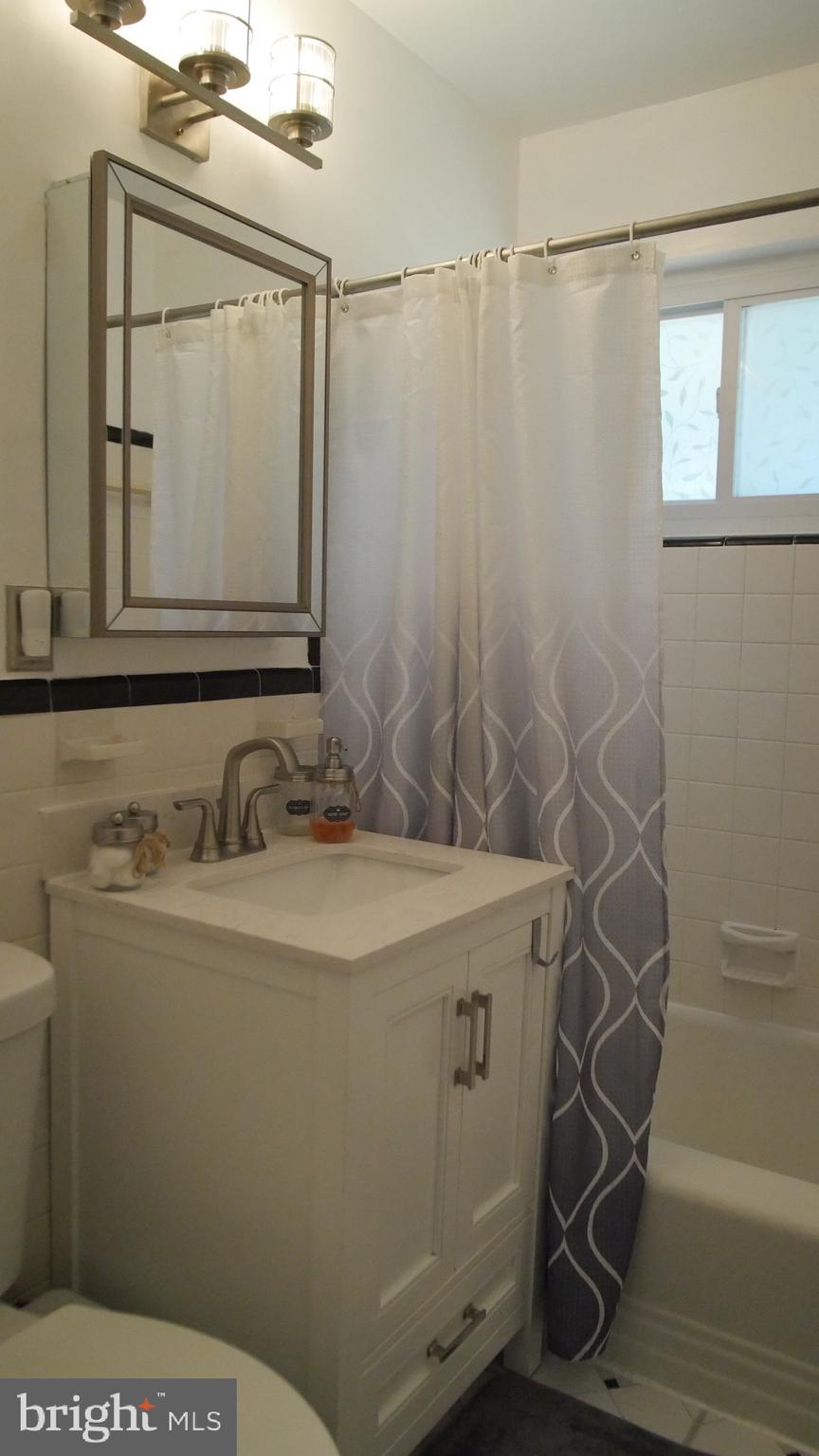 HILLCREST ESTATES - Residential