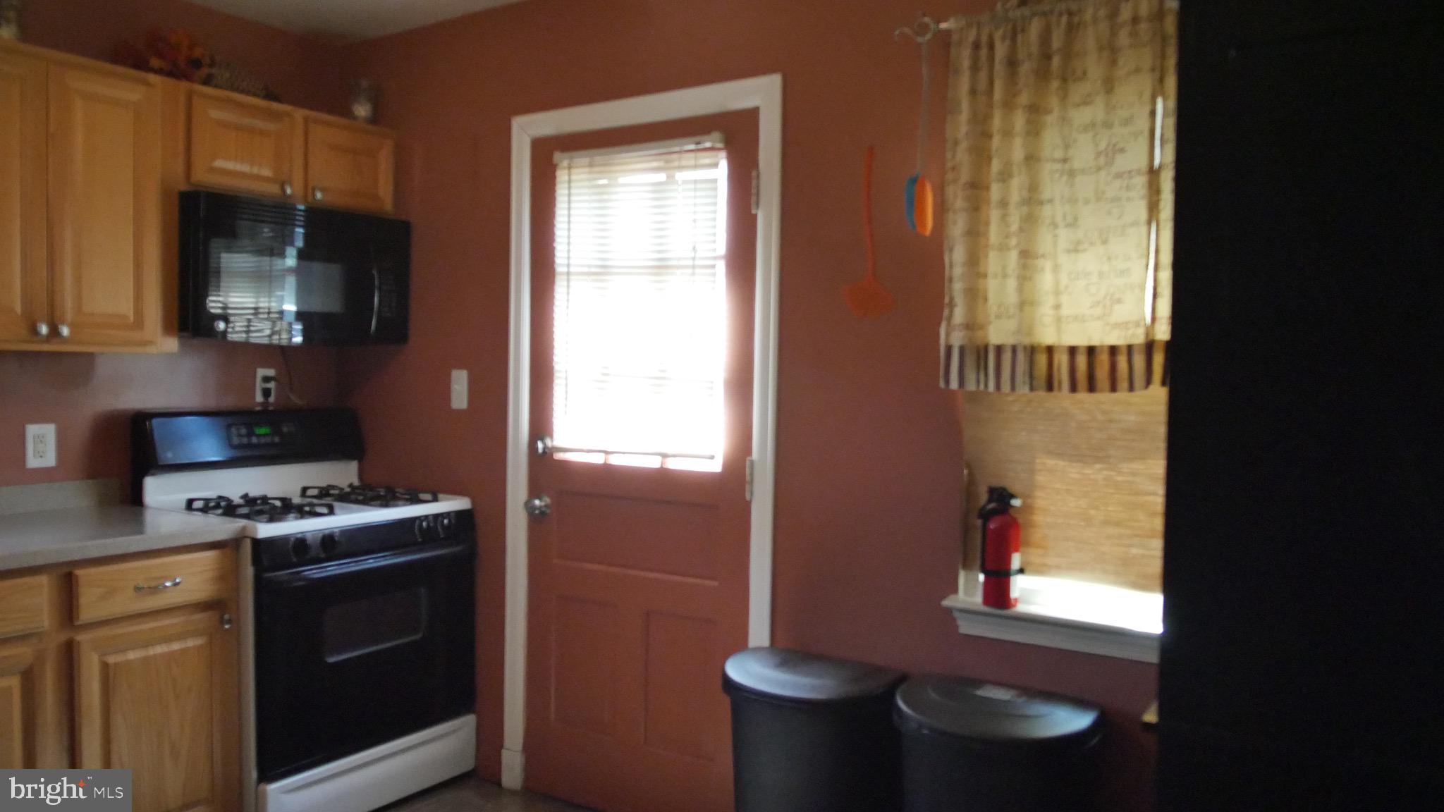 HILLCREST ESTATES - Residential