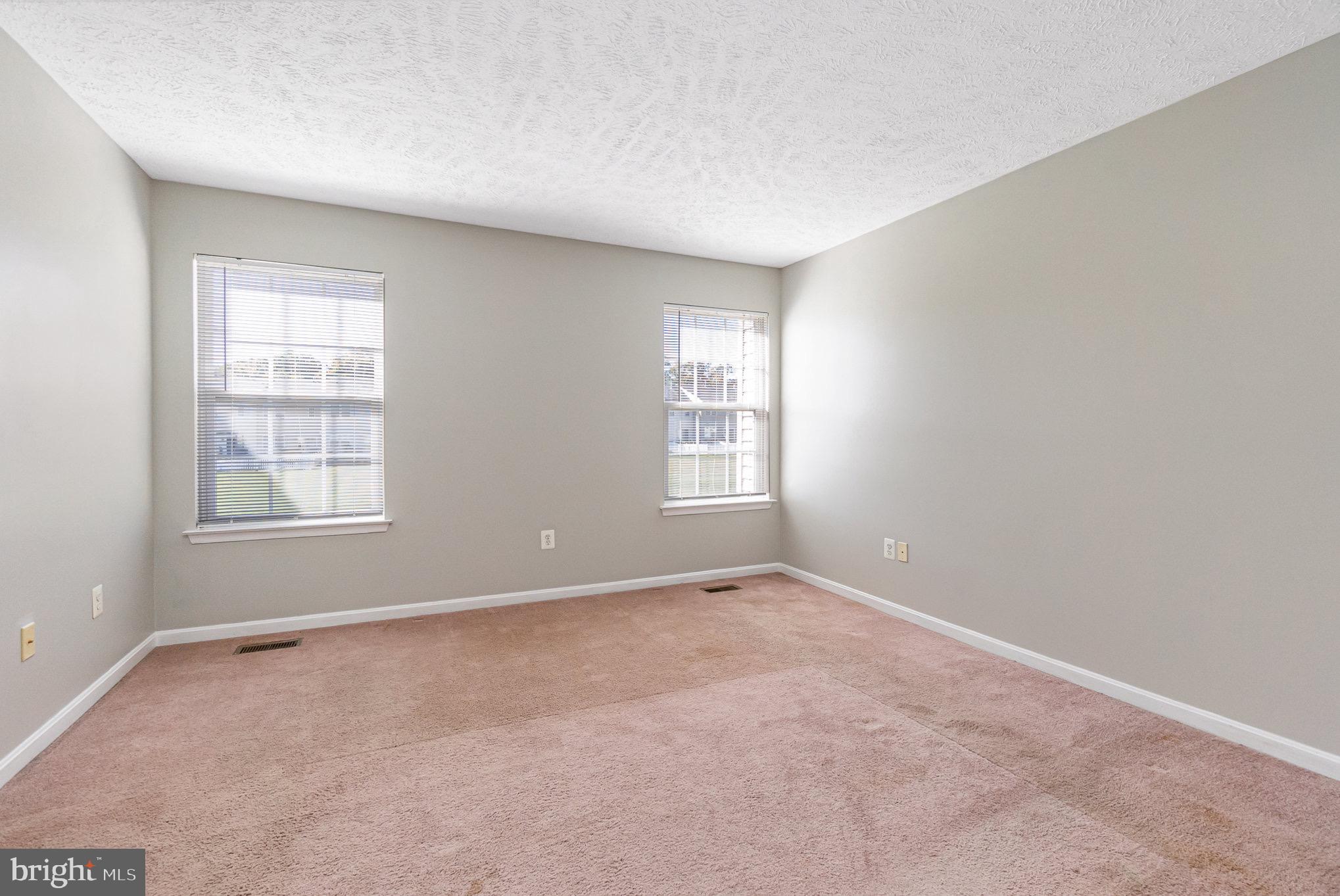 AUTUMN RUN - Residential Lease