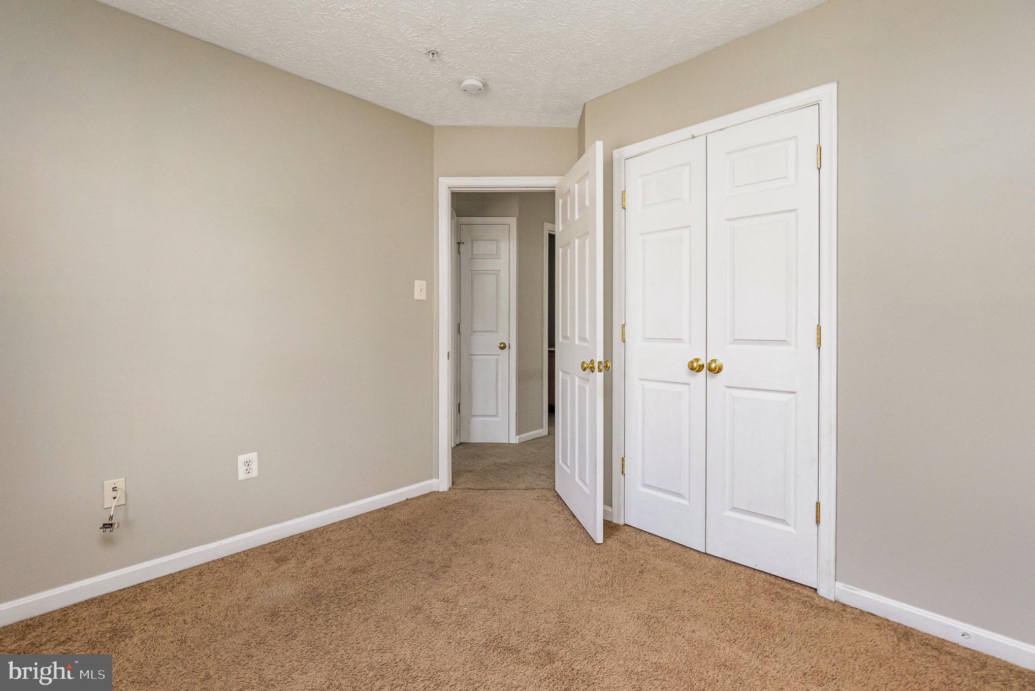 AUTUMN RUN - Residential Lease