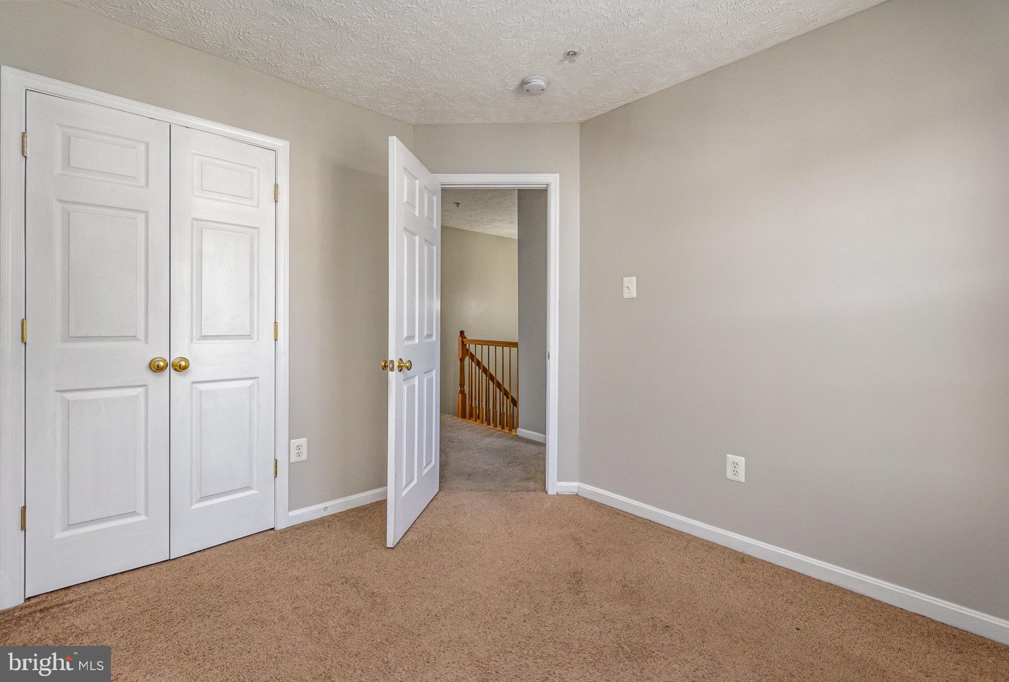 AUTUMN RUN - Residential Lease