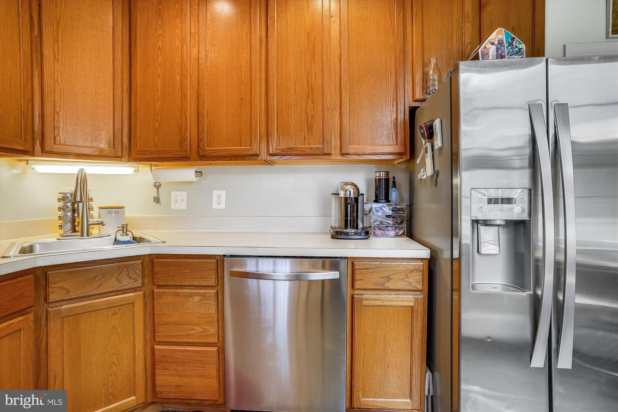 ARLINGTON VILLAGE COURTYARD - Residential