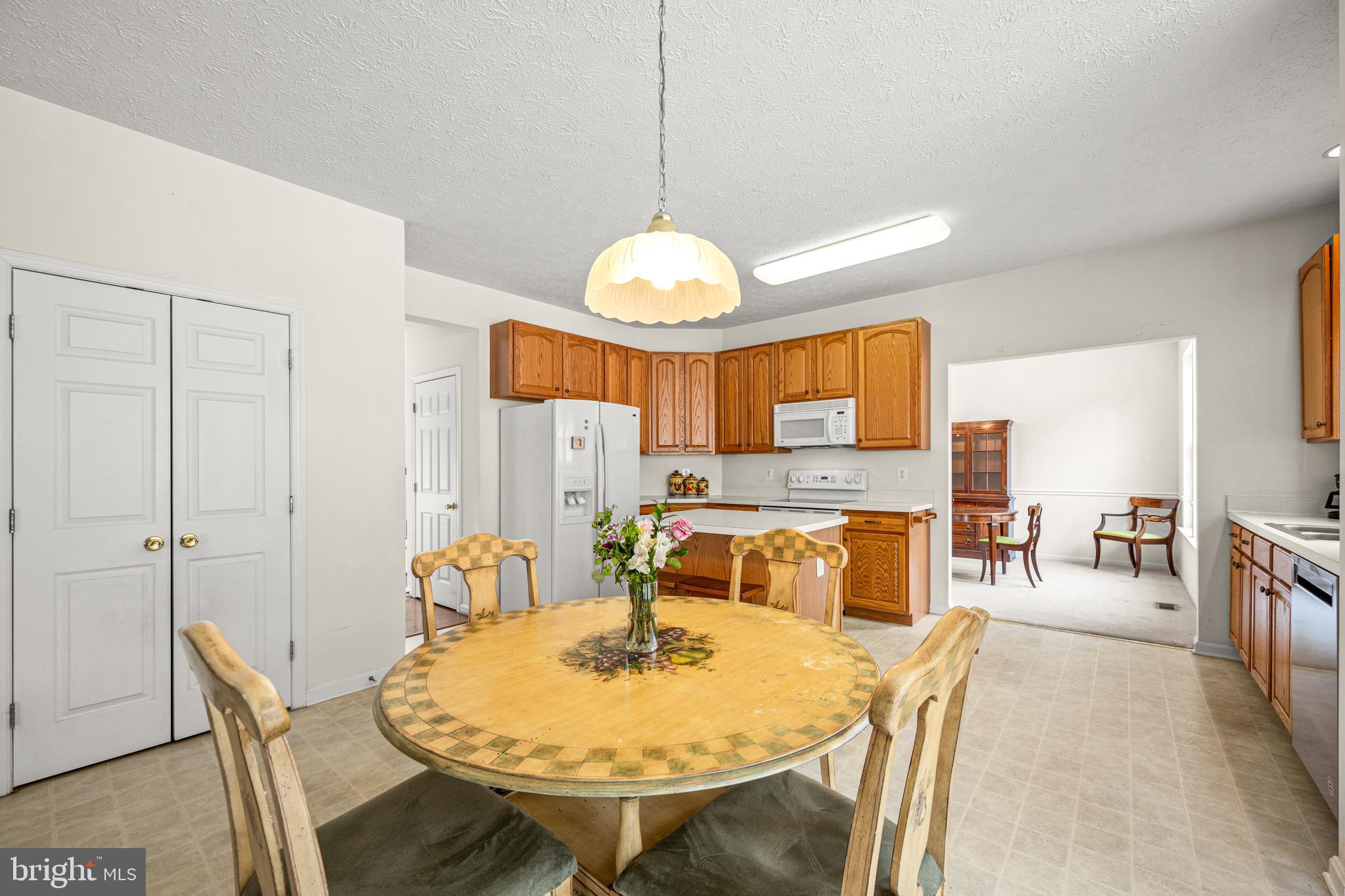 MANCHESTER FARMS - Residential