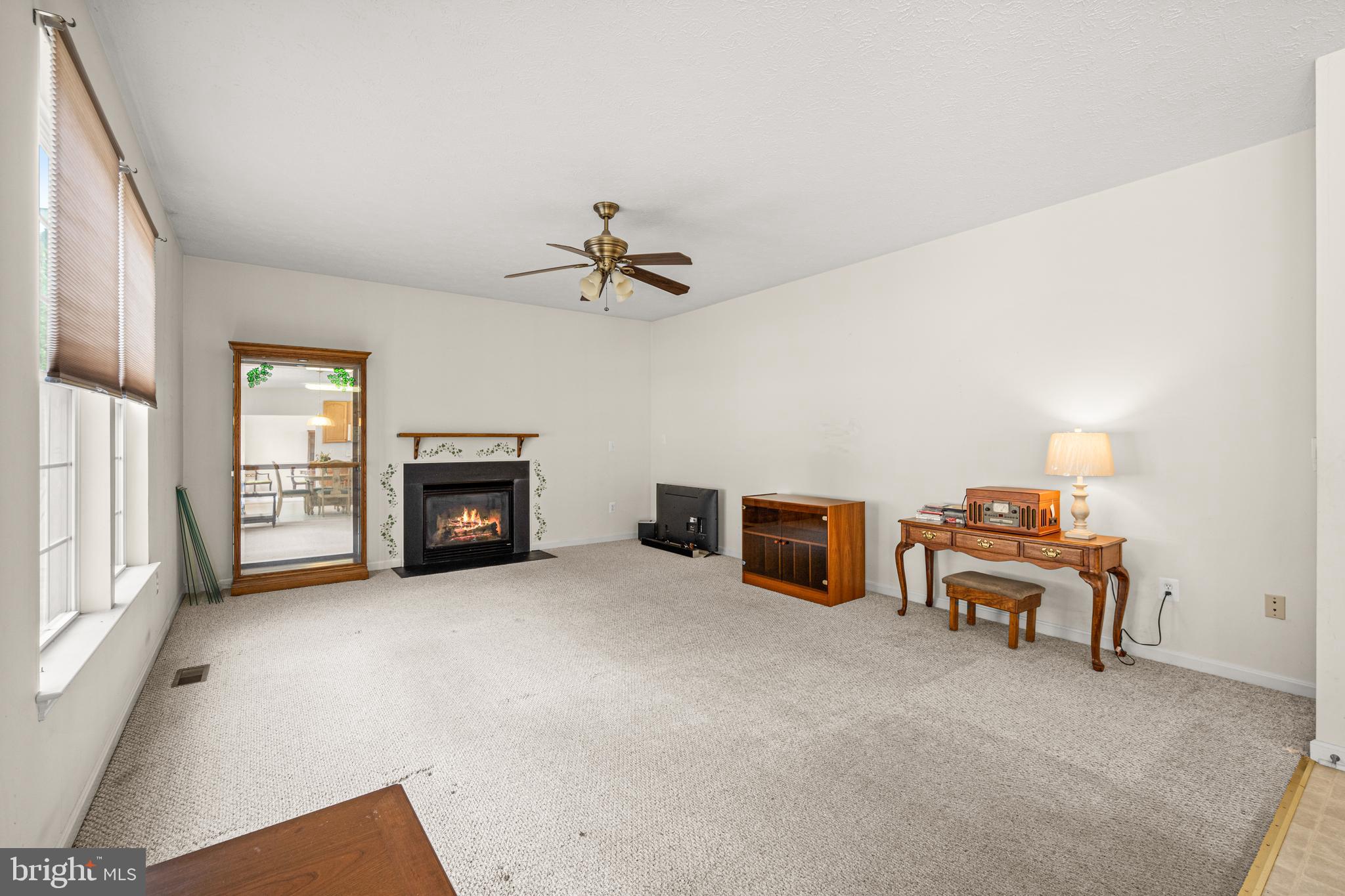 MANCHESTER FARMS - Residential