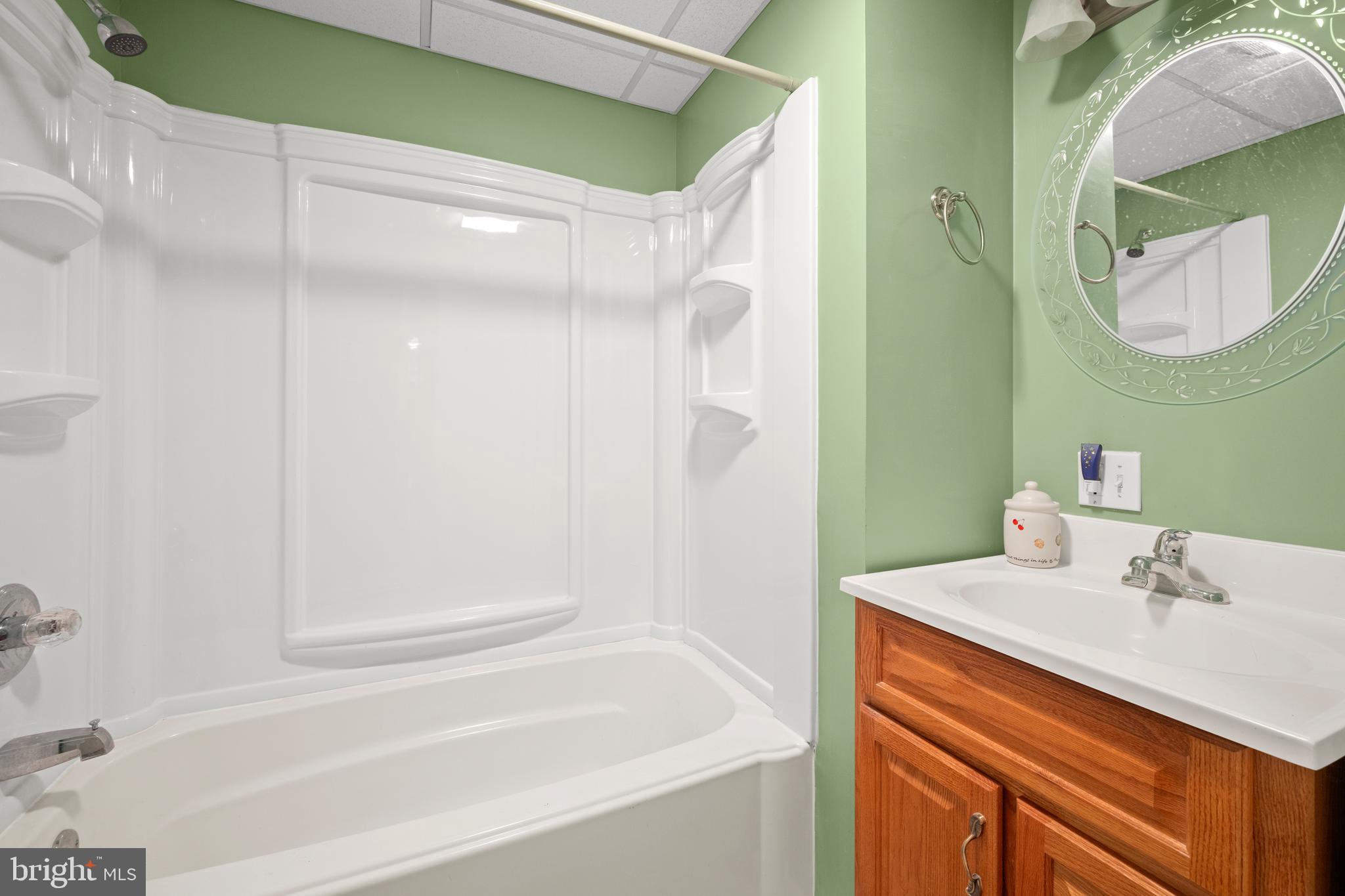 MANCHESTER FARMS - Residential