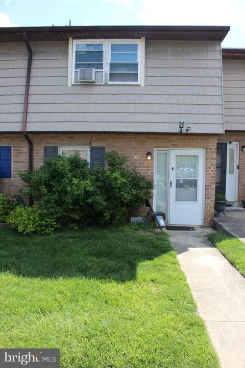 MLS: NJCD2116446