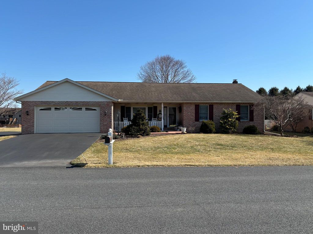 Photo of 267 Blackberry Drive, EPHRATA, PA 17522 (MLS # PALA2066100)