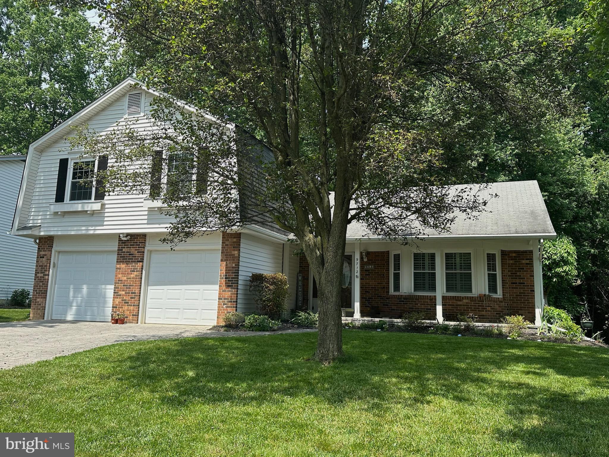 LONGWOOD KNOLLS - Residential