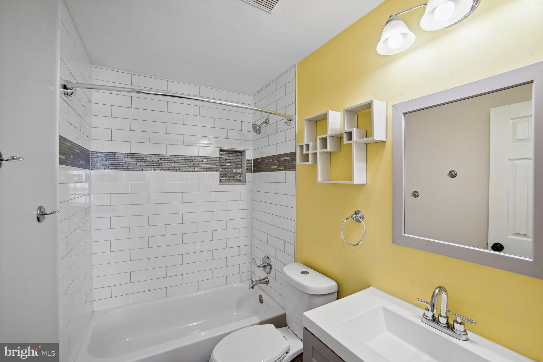 GERMANTOWN ESTATES - Residential