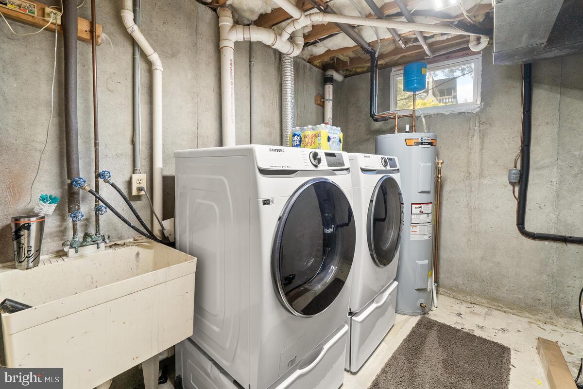 THURMONT WEST - Residential