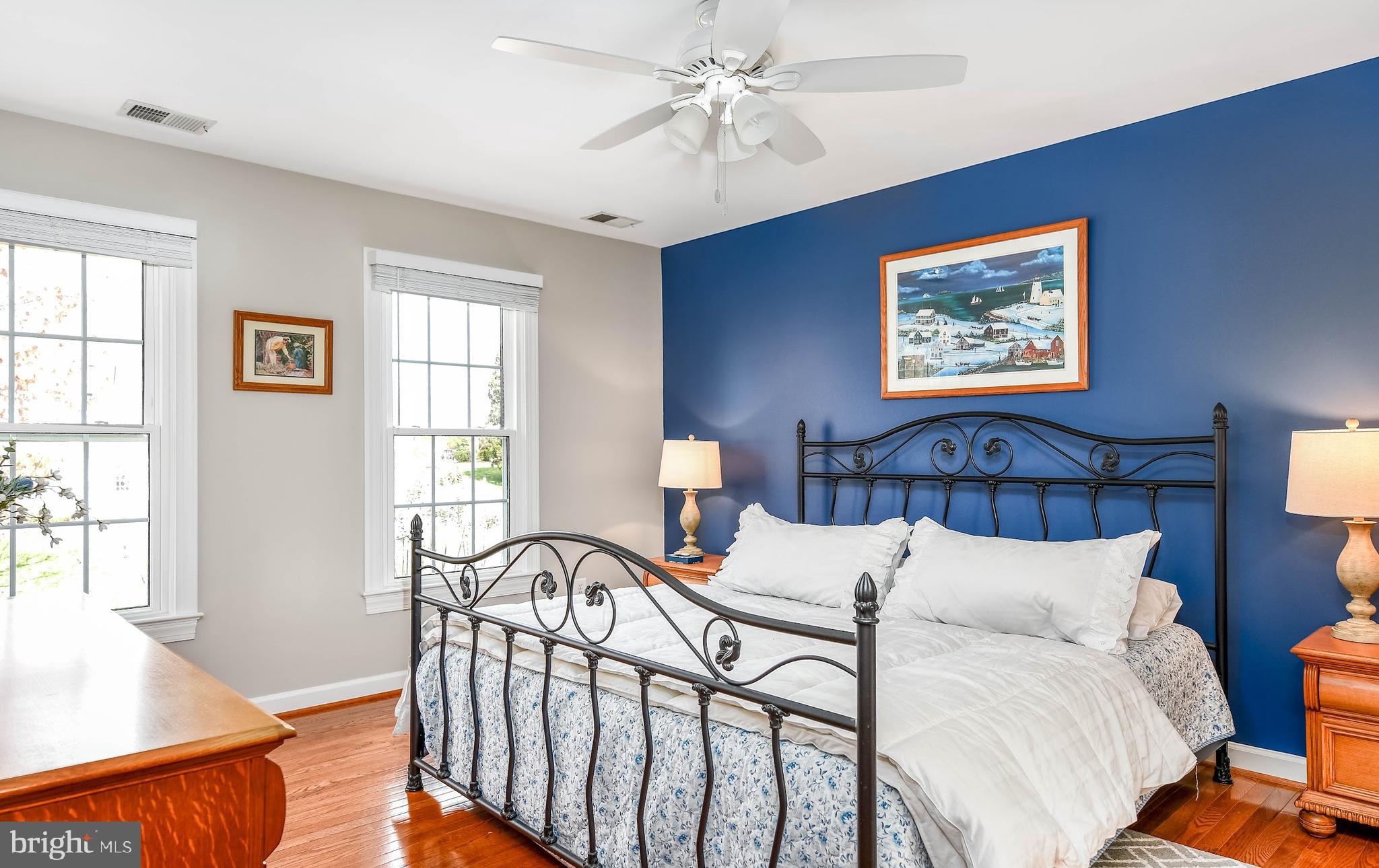 POTOMAC LAKES - Residential