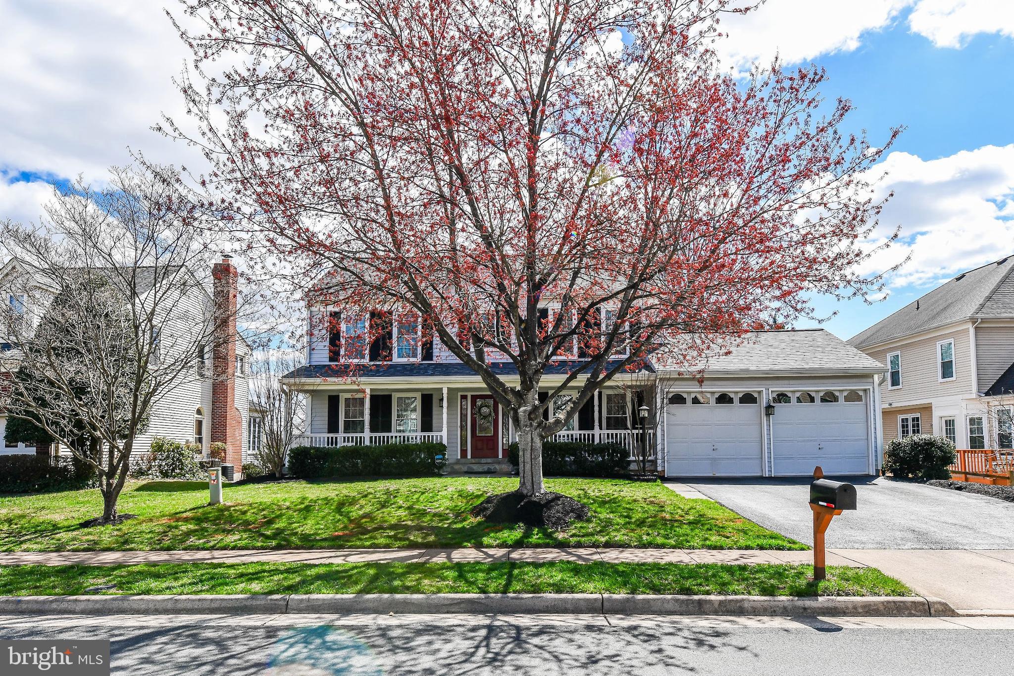 POTOMAC LAKES - Residential