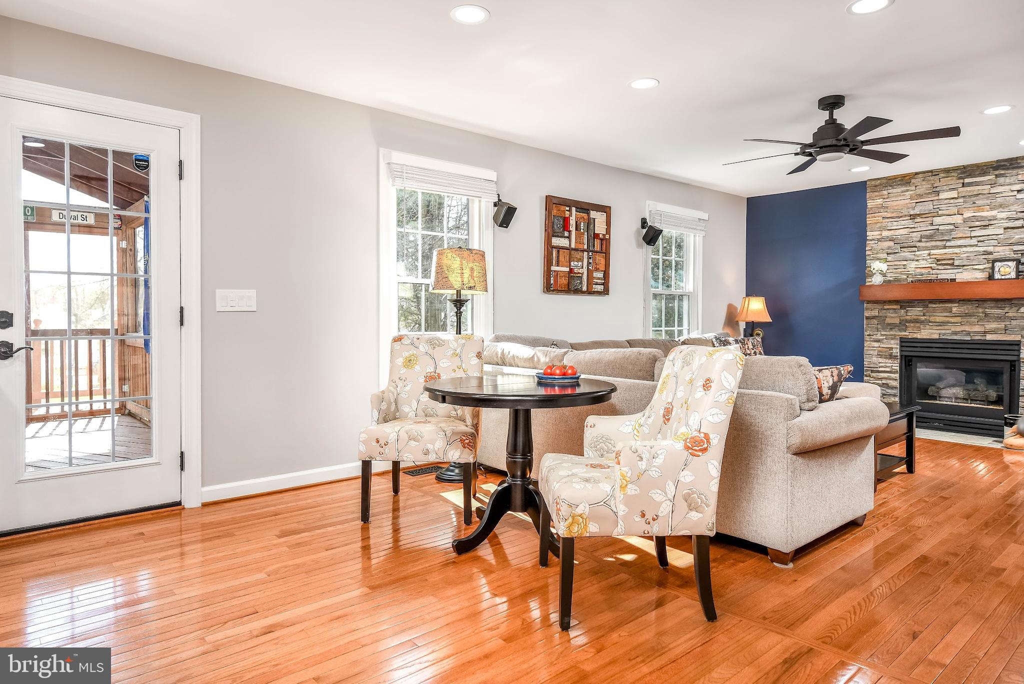 POTOMAC LAKES - Residential