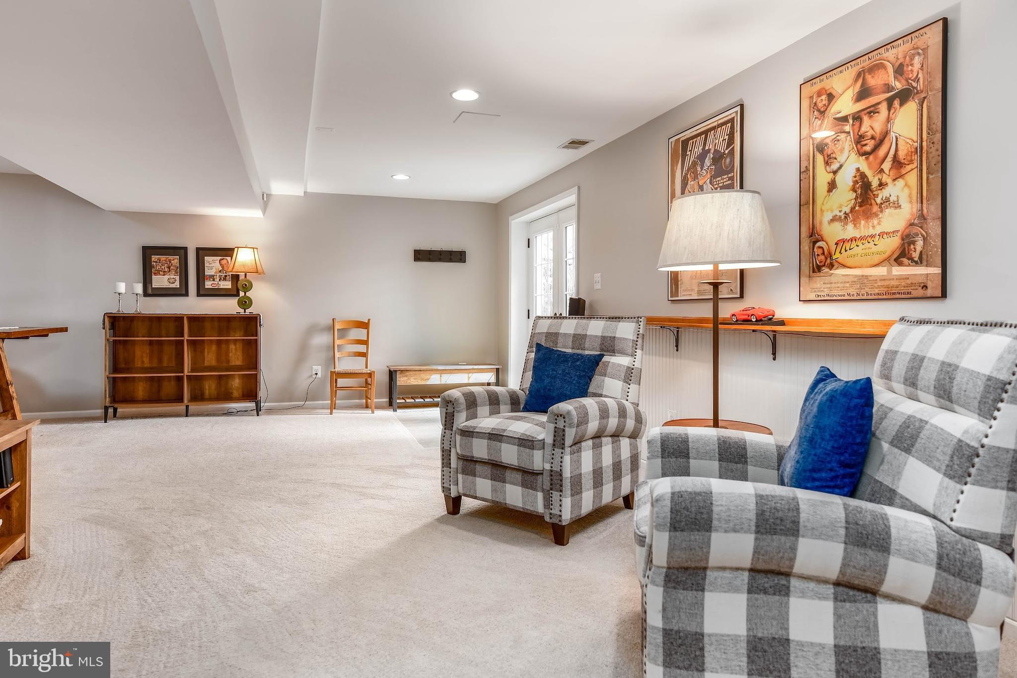 POTOMAC LAKES - Residential