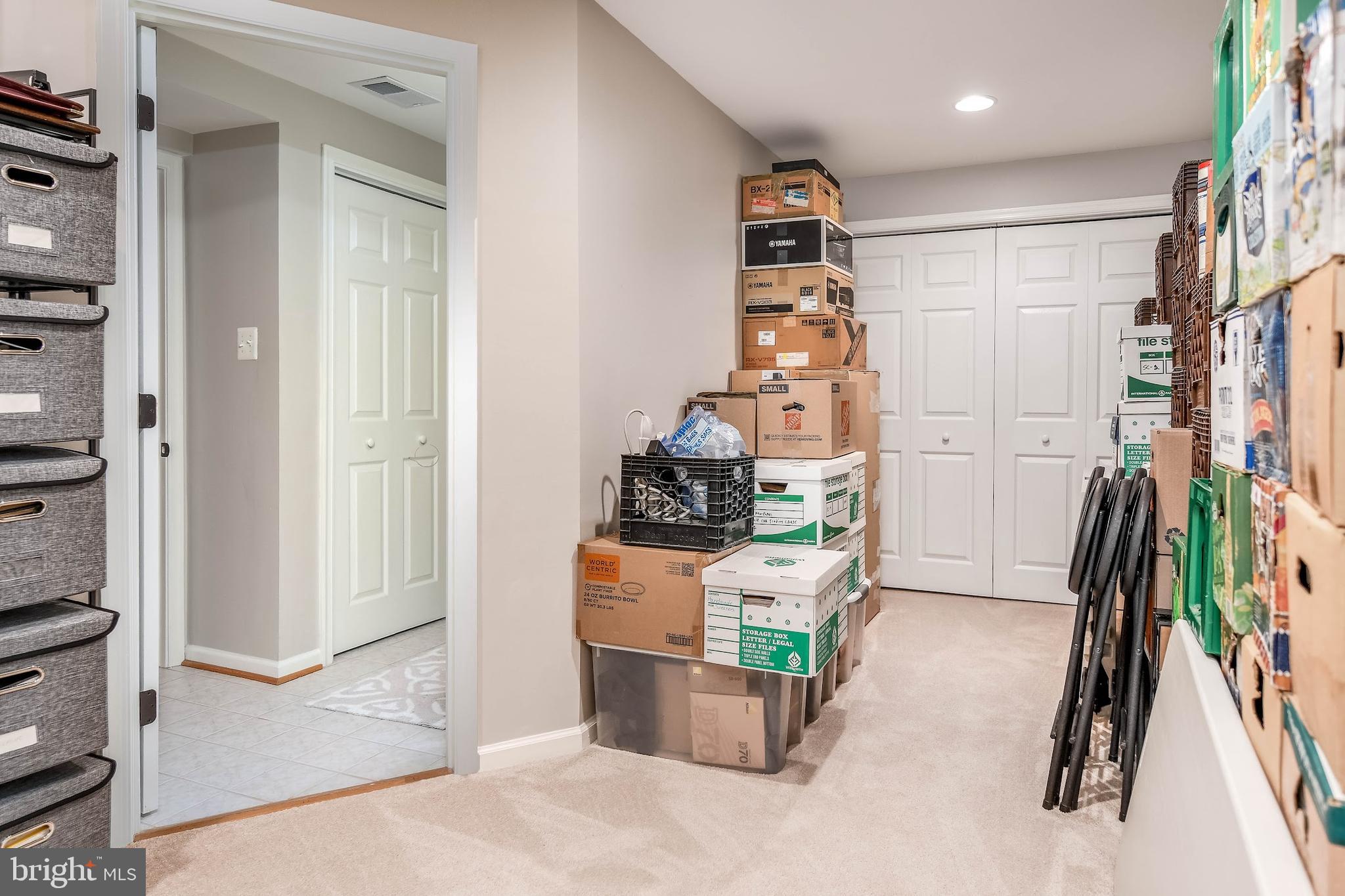 POTOMAC LAKES - Residential