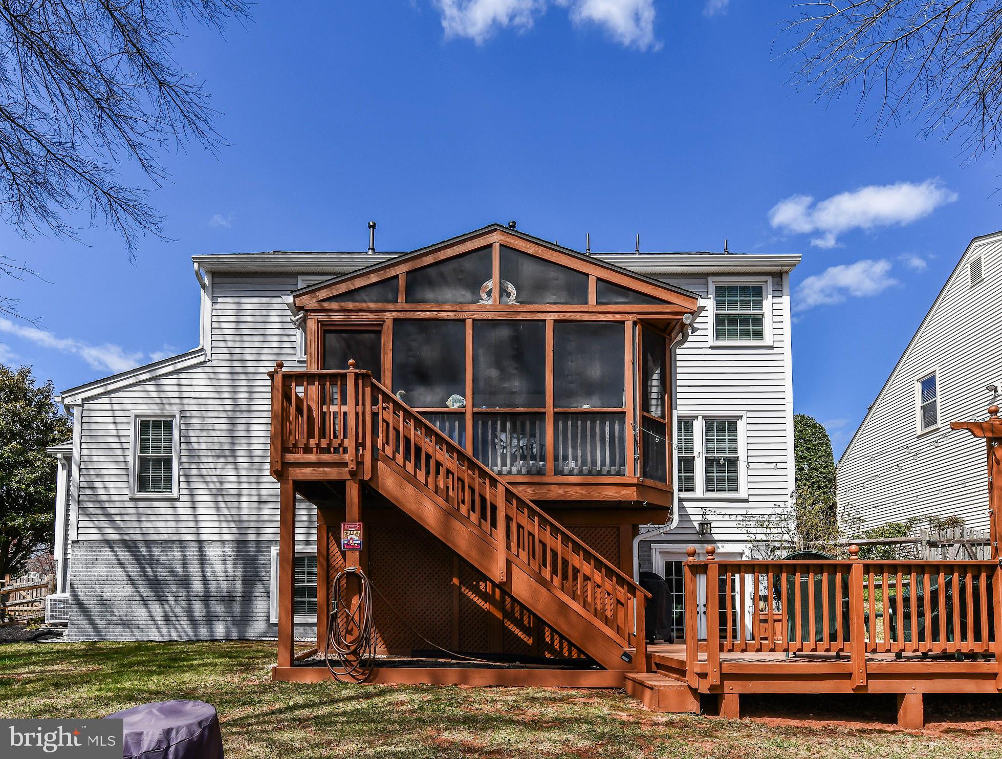 POTOMAC LAKES - Residential