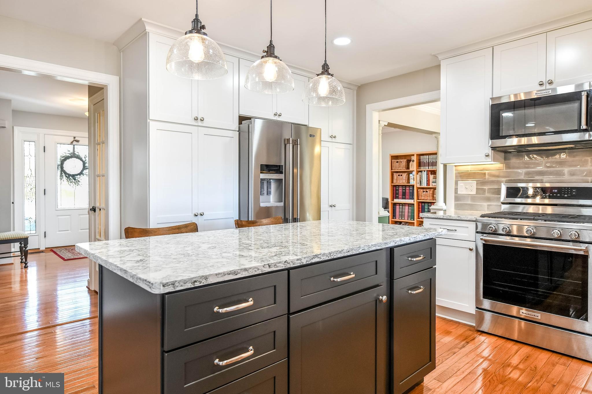 POTOMAC LAKES - Residential