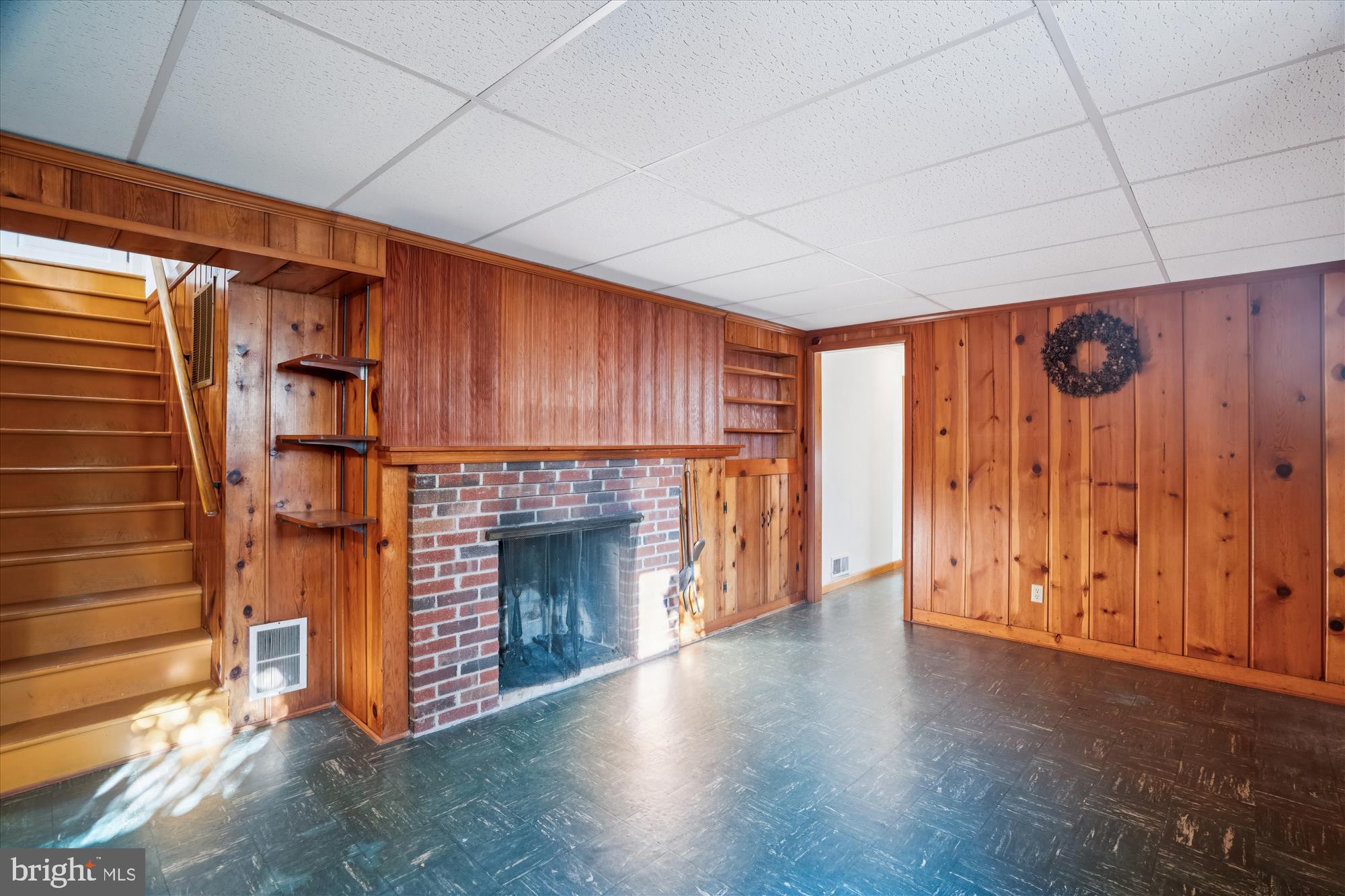 HILLANDALE - Residential