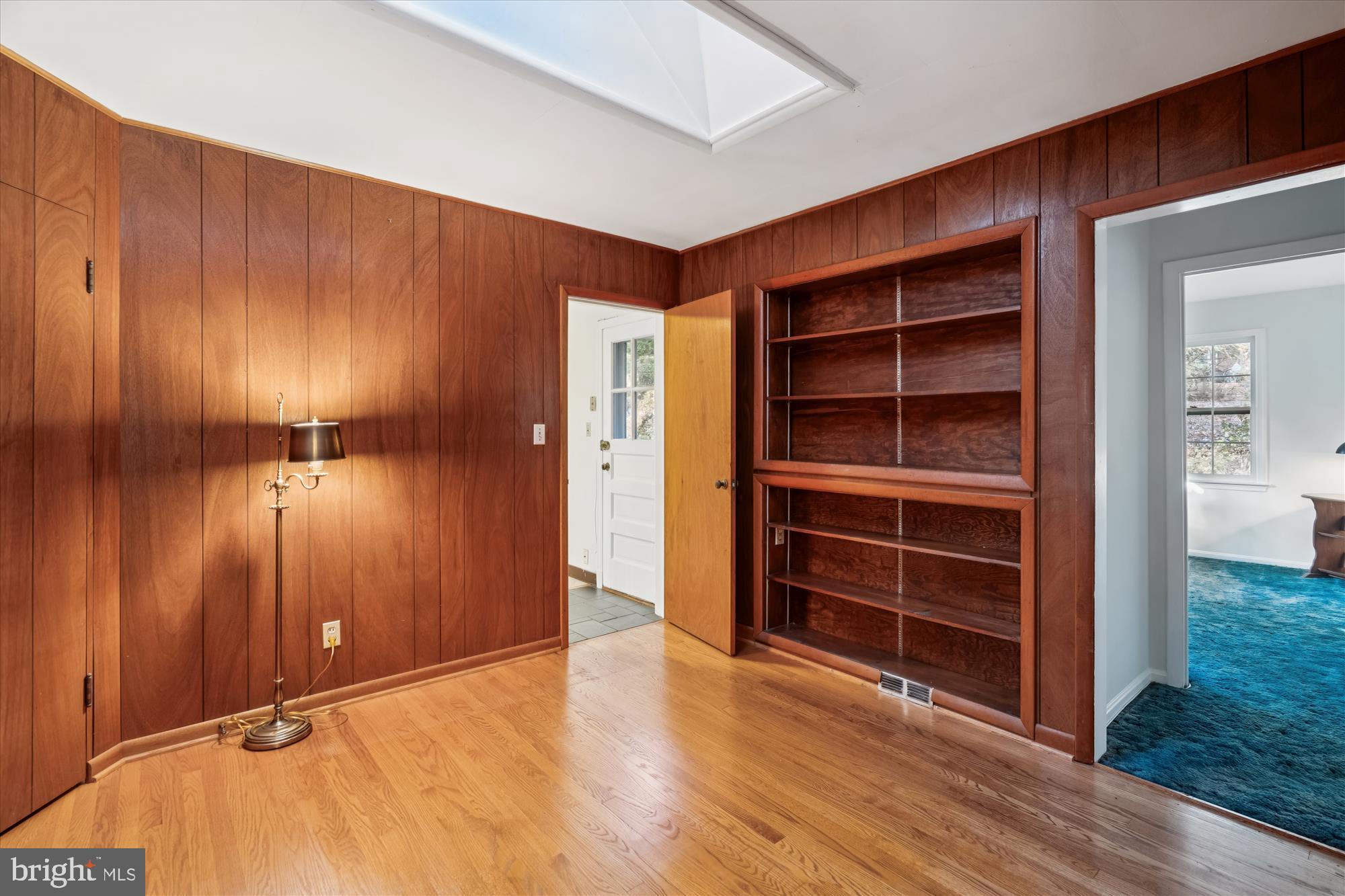 HILLANDALE - Residential