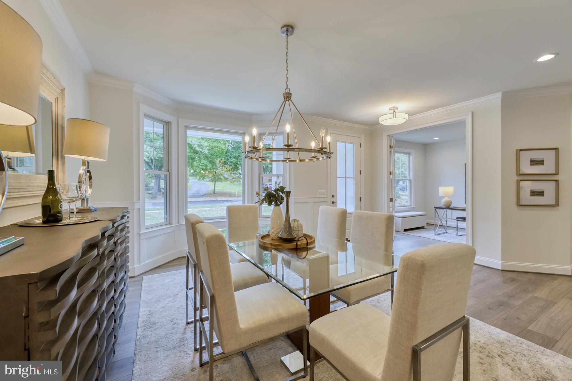 DEVON PARK - Residential