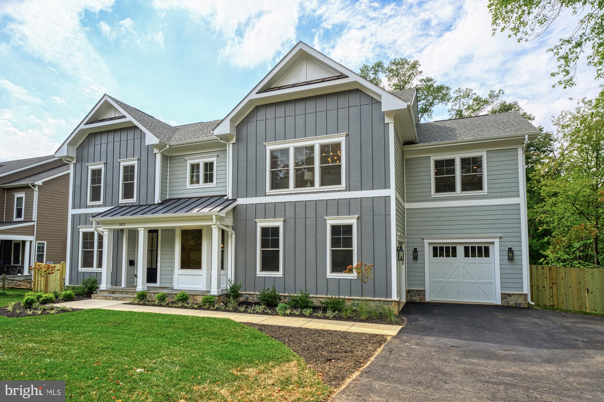 DEVON PARK - Residential