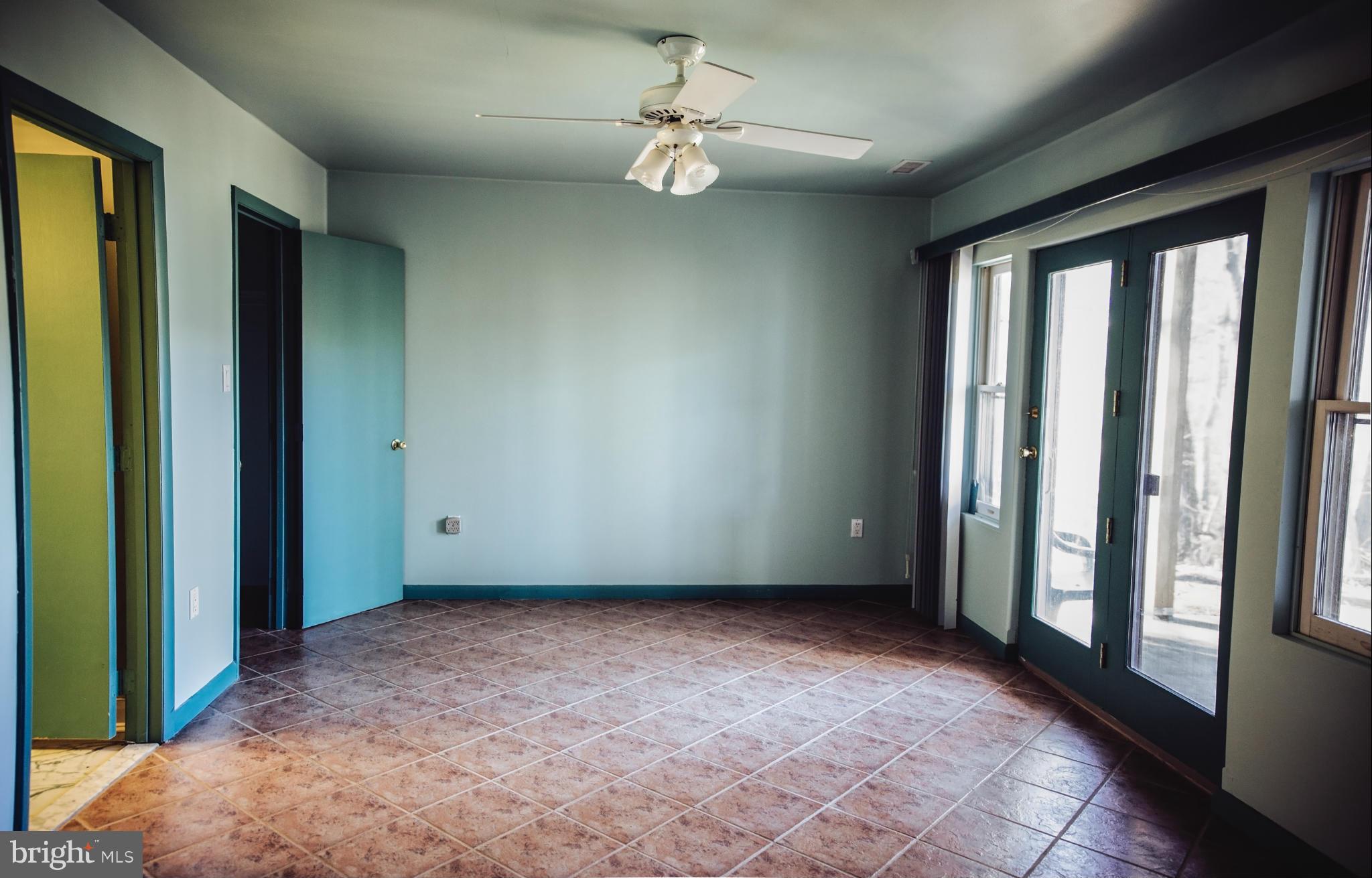 SEVERNA PARK - Residential